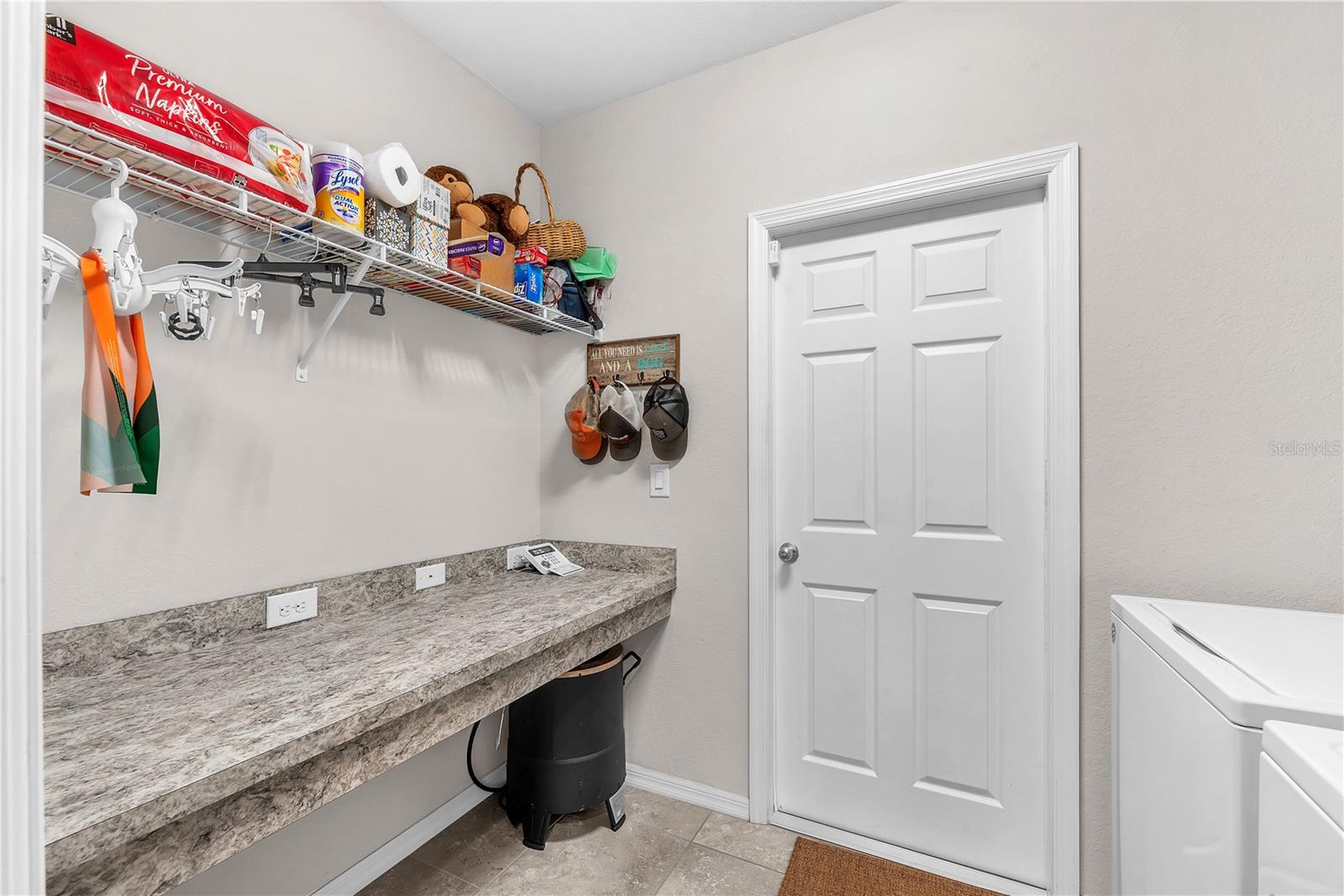 Image 19 of 34 For 5018 33rd Avenue E