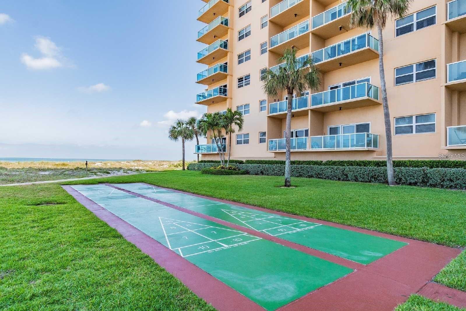 Image 15 of 45 For 880 Mandalay Avenue S205