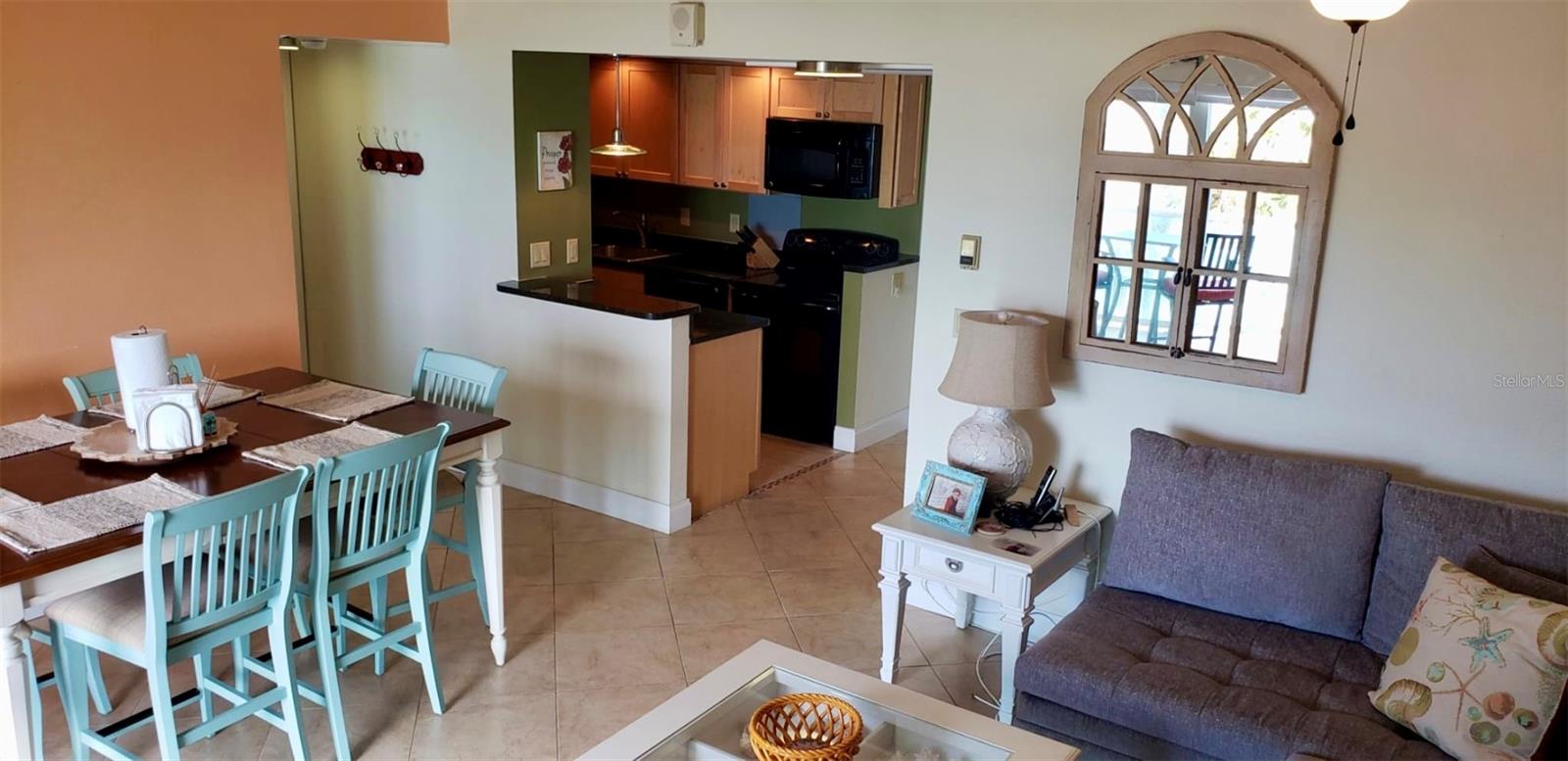 Image 23 of 45 For 880 Mandalay Avenue S205