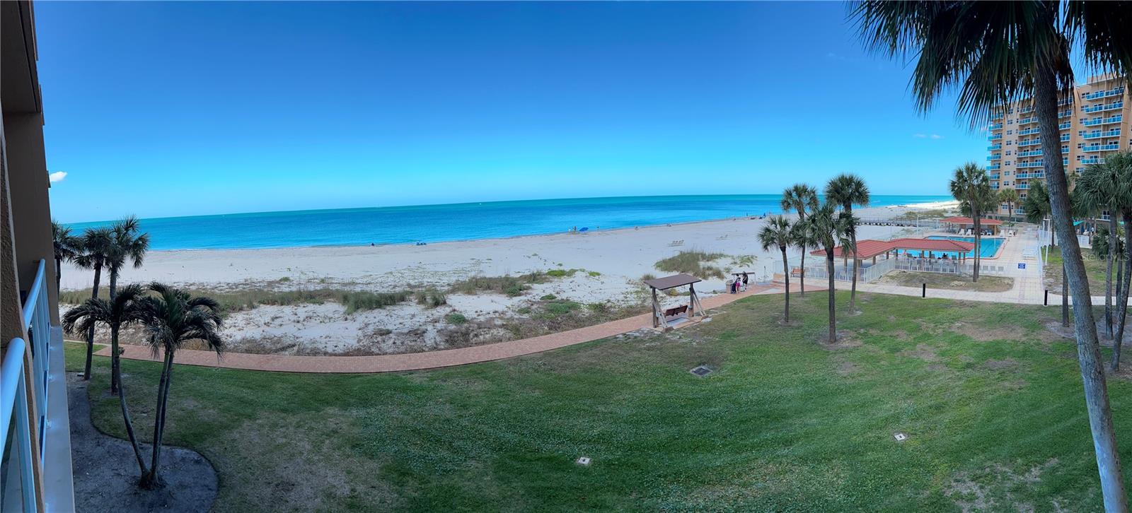 Image 38 of 45 For 880 Mandalay Avenue S205