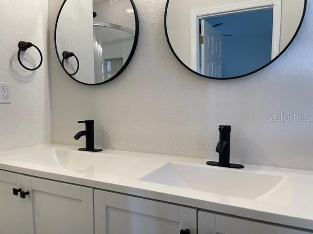 Image 14 of 19 For 1482 Cleveland Street