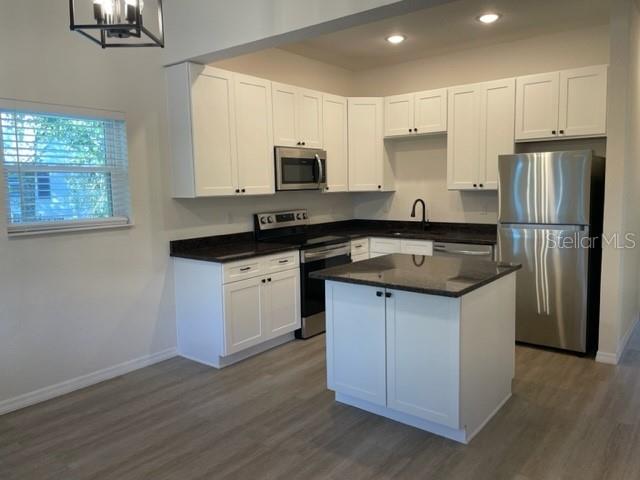 Image 4 of 19 For 1482 Cleveland Street