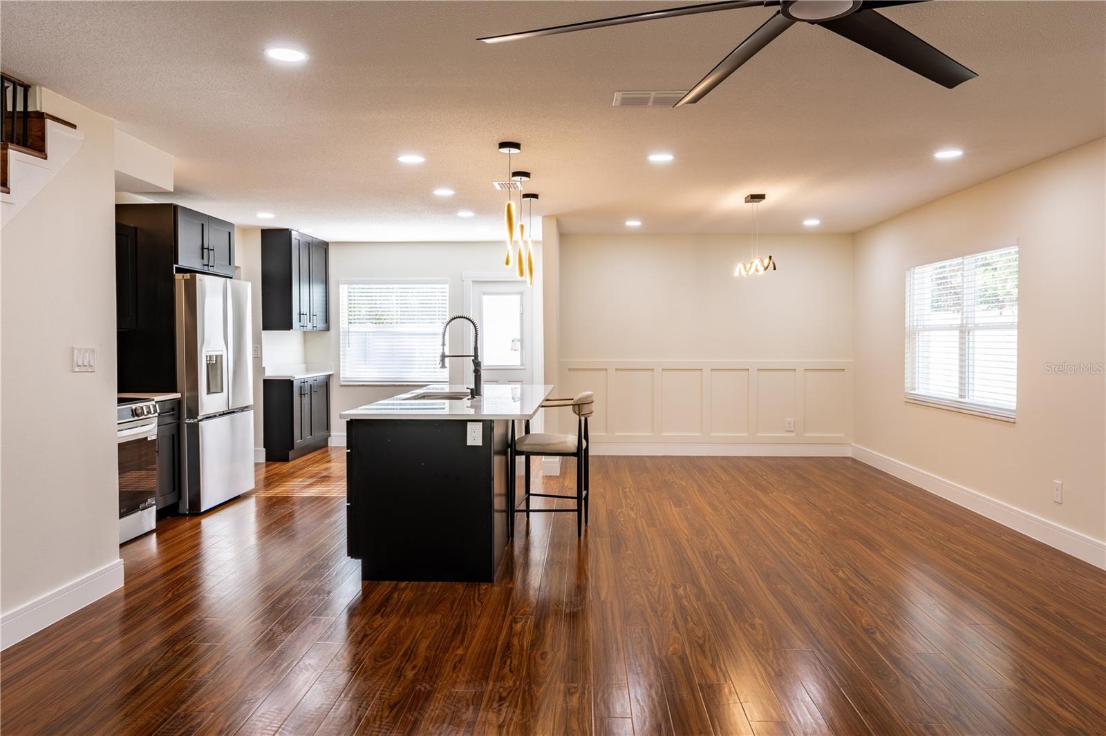 Image 13 of 72 For 226 Willowick Avenue