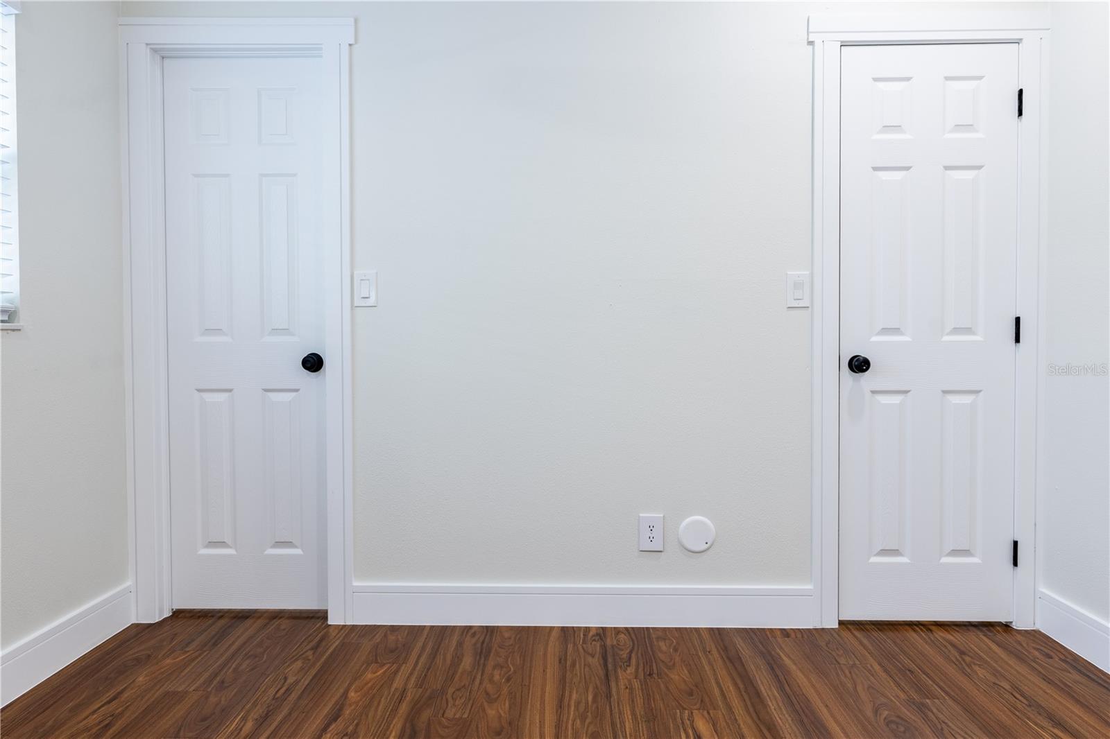 Image 36 of 72 For 226 Willowick Avenue