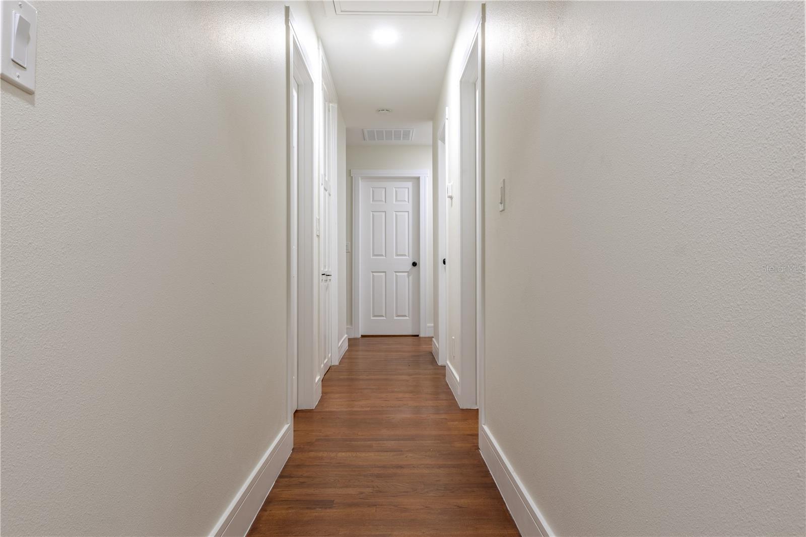 Image 40 of 72 For 226 Willowick Avenue