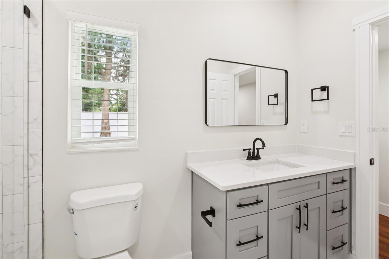 Image 58 of 72 For 226 Willowick Avenue