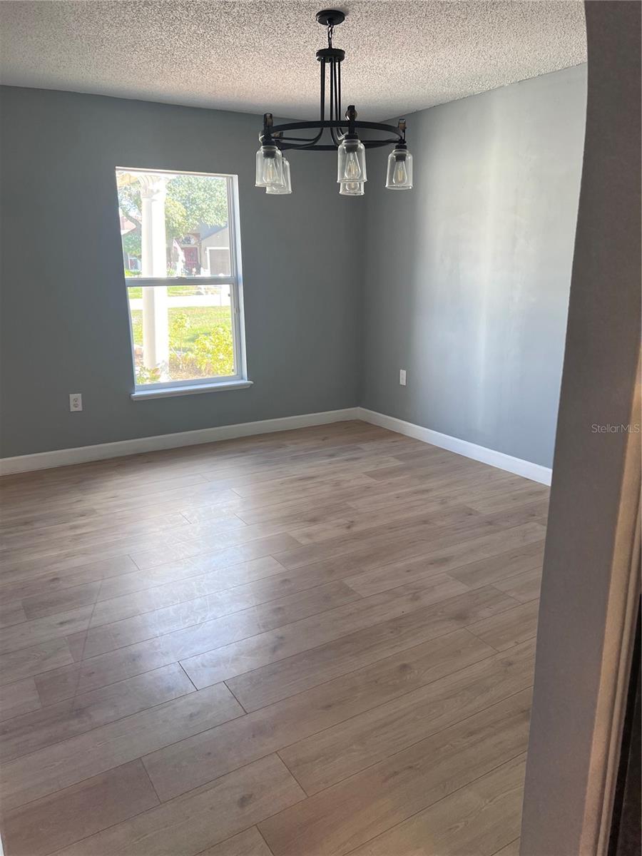 Image 4 of 28 For 5410 Treig Lane