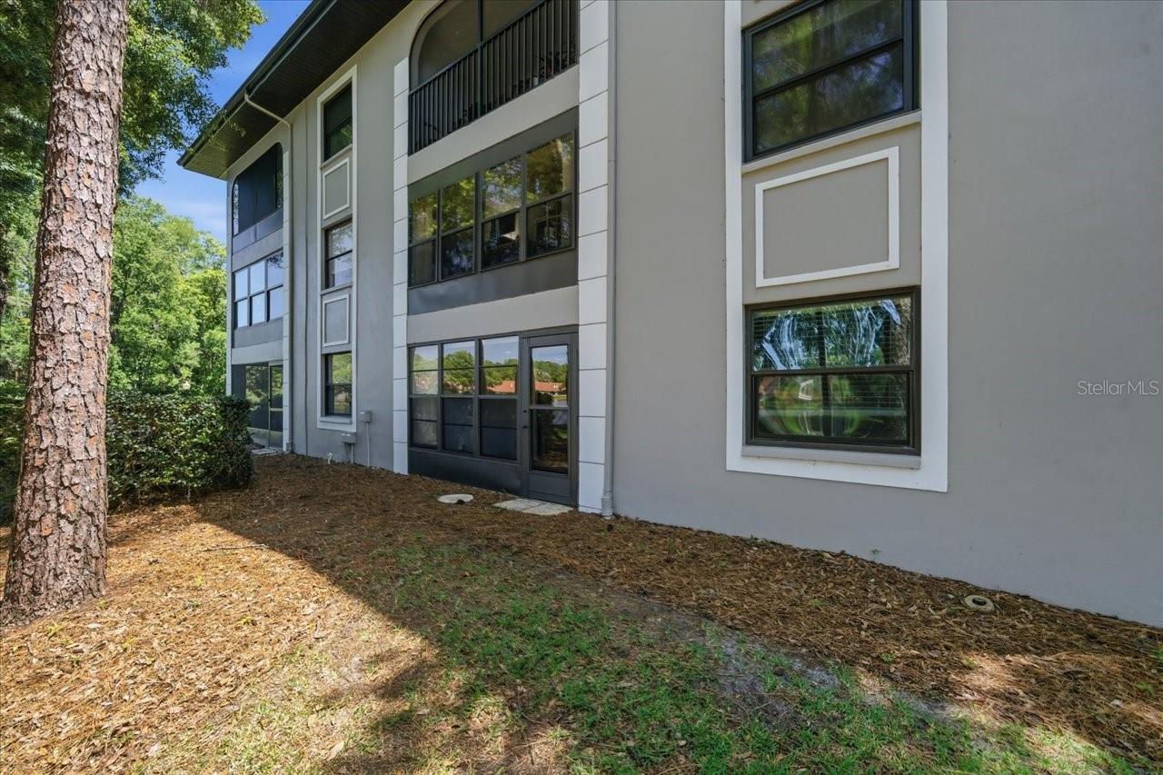 Image 30 of 38 For 3399 Mermoor Drive 101