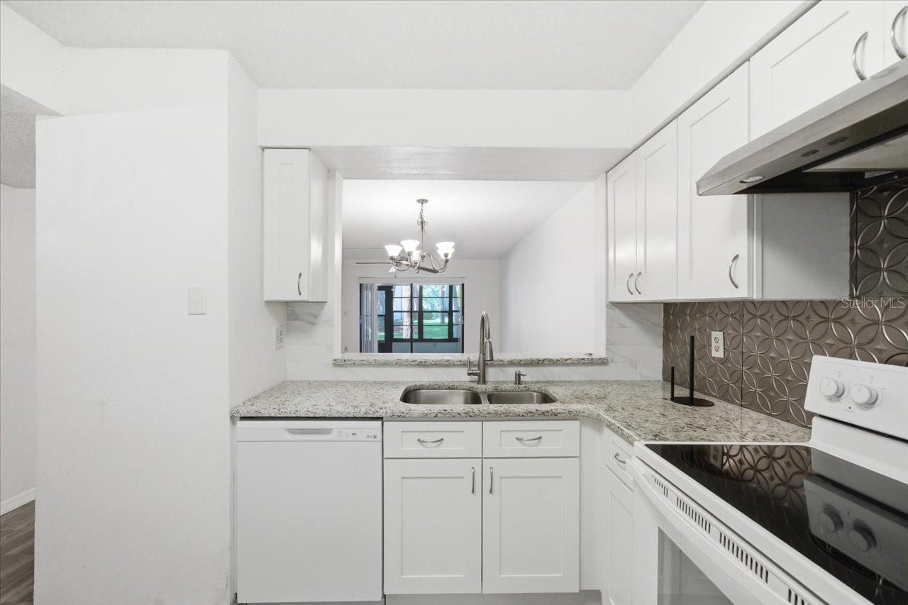 Image 7 of 38 For 3399 Mermoor Drive 101