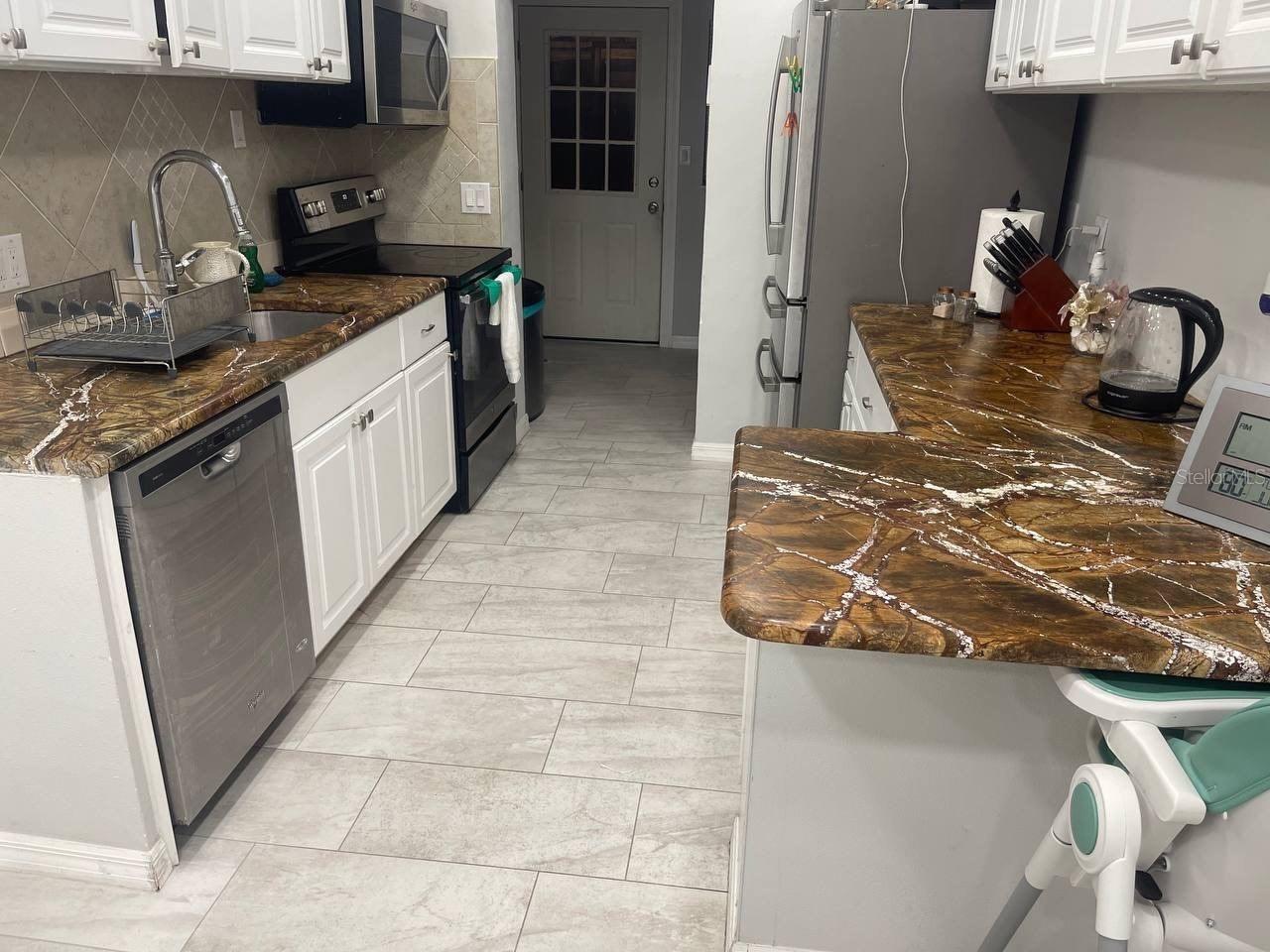 Image 7 of 7 For 180 Citra Street