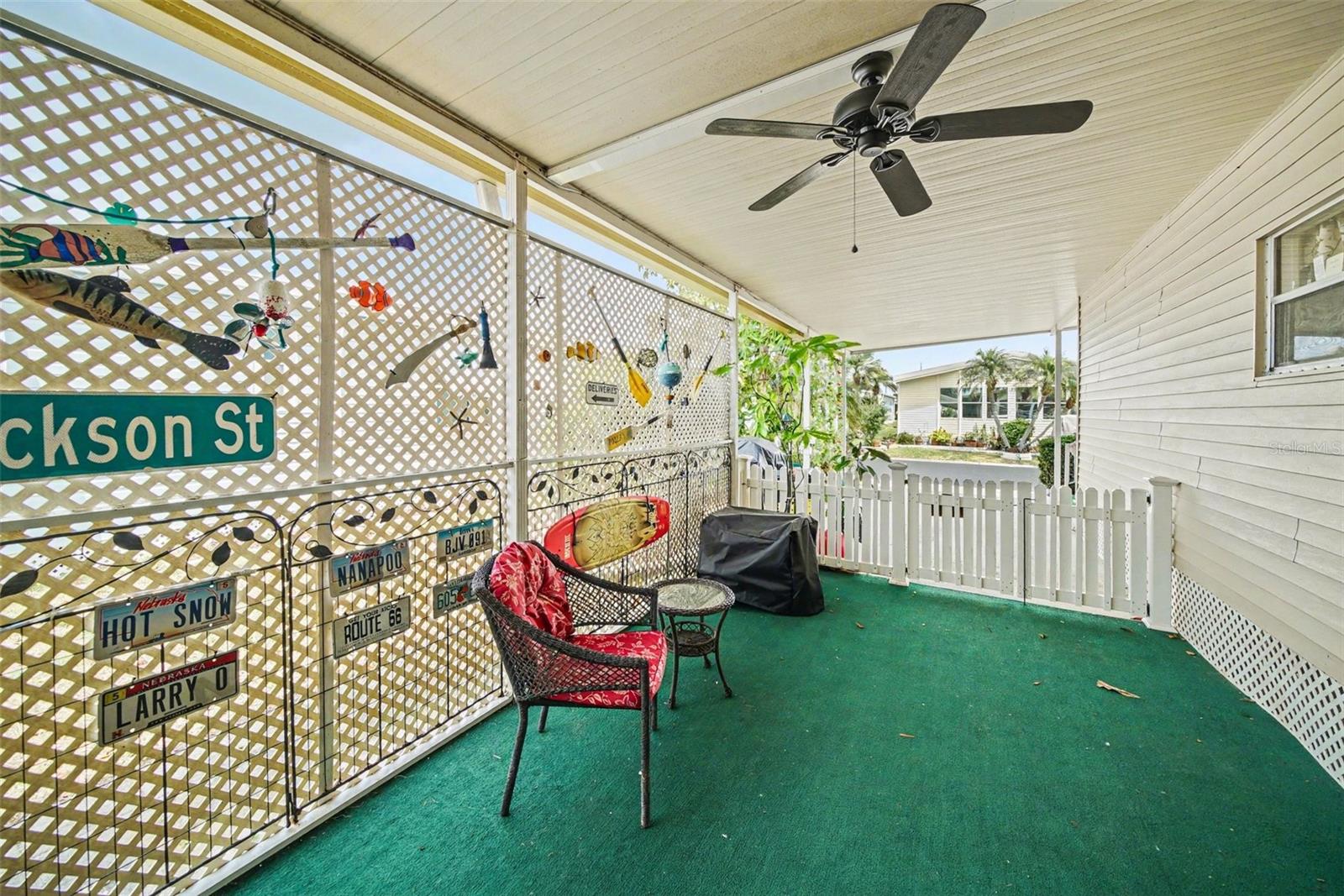 Image 23 of 33 For 12501 Ulmerton Road 33