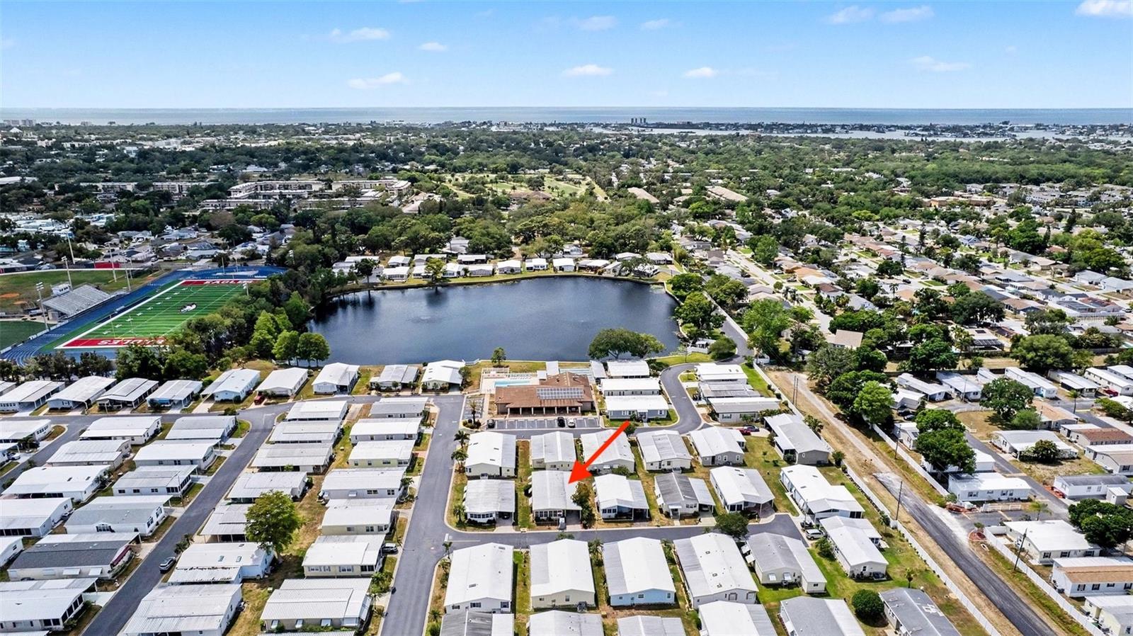 Image 28 of 33 For 12501 Ulmerton Road 33