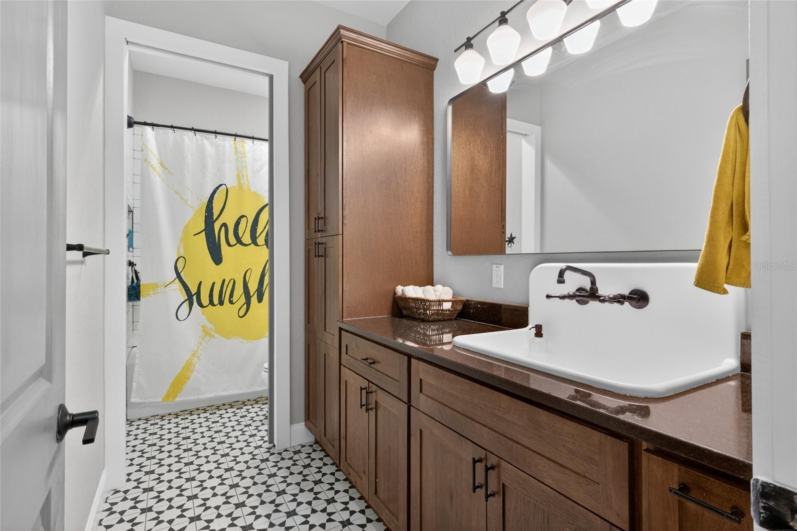 Image 27 of 68 For 2851 Bruton Road