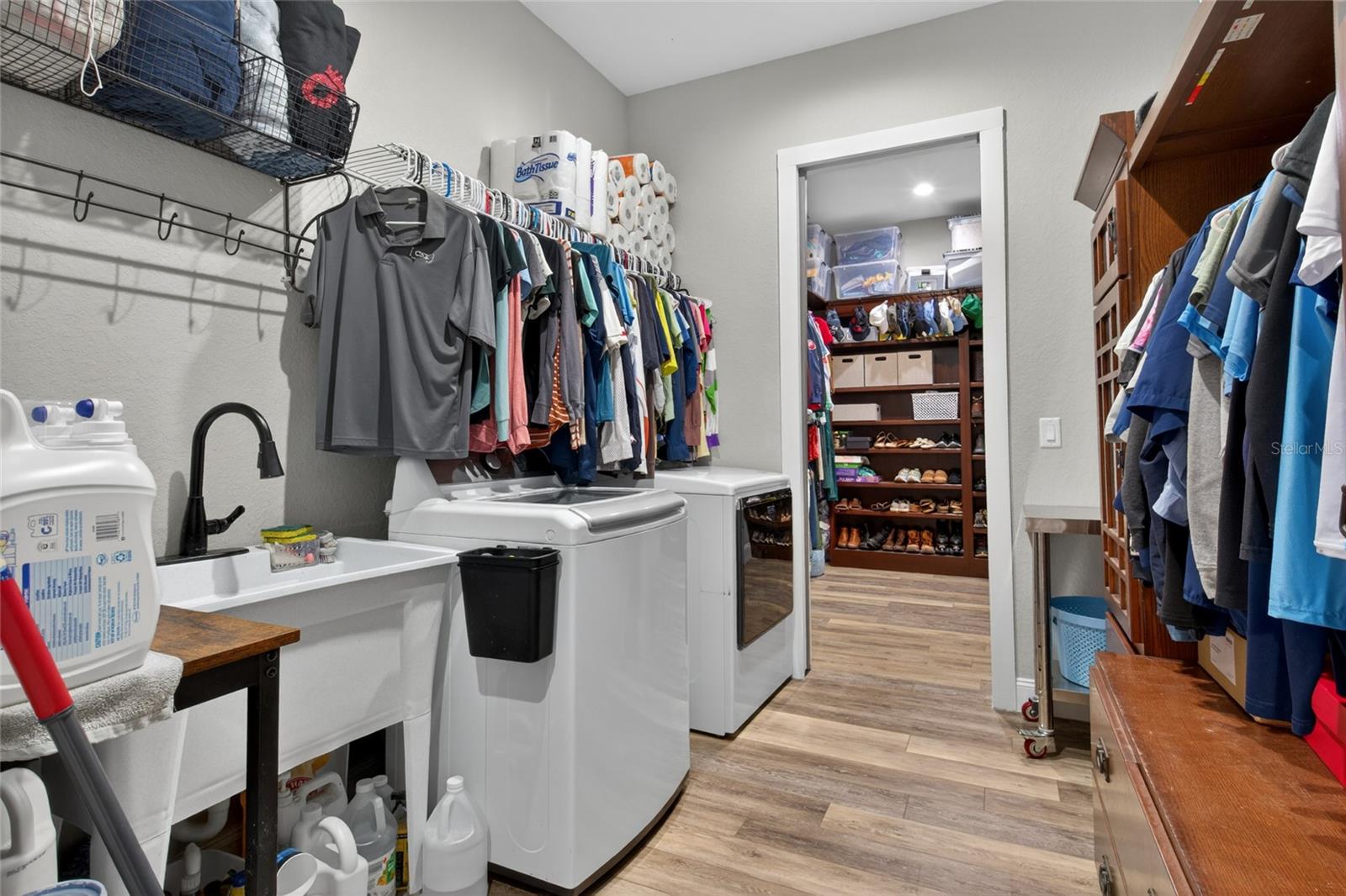 Image 35 of 68 For 2851 Bruton Road