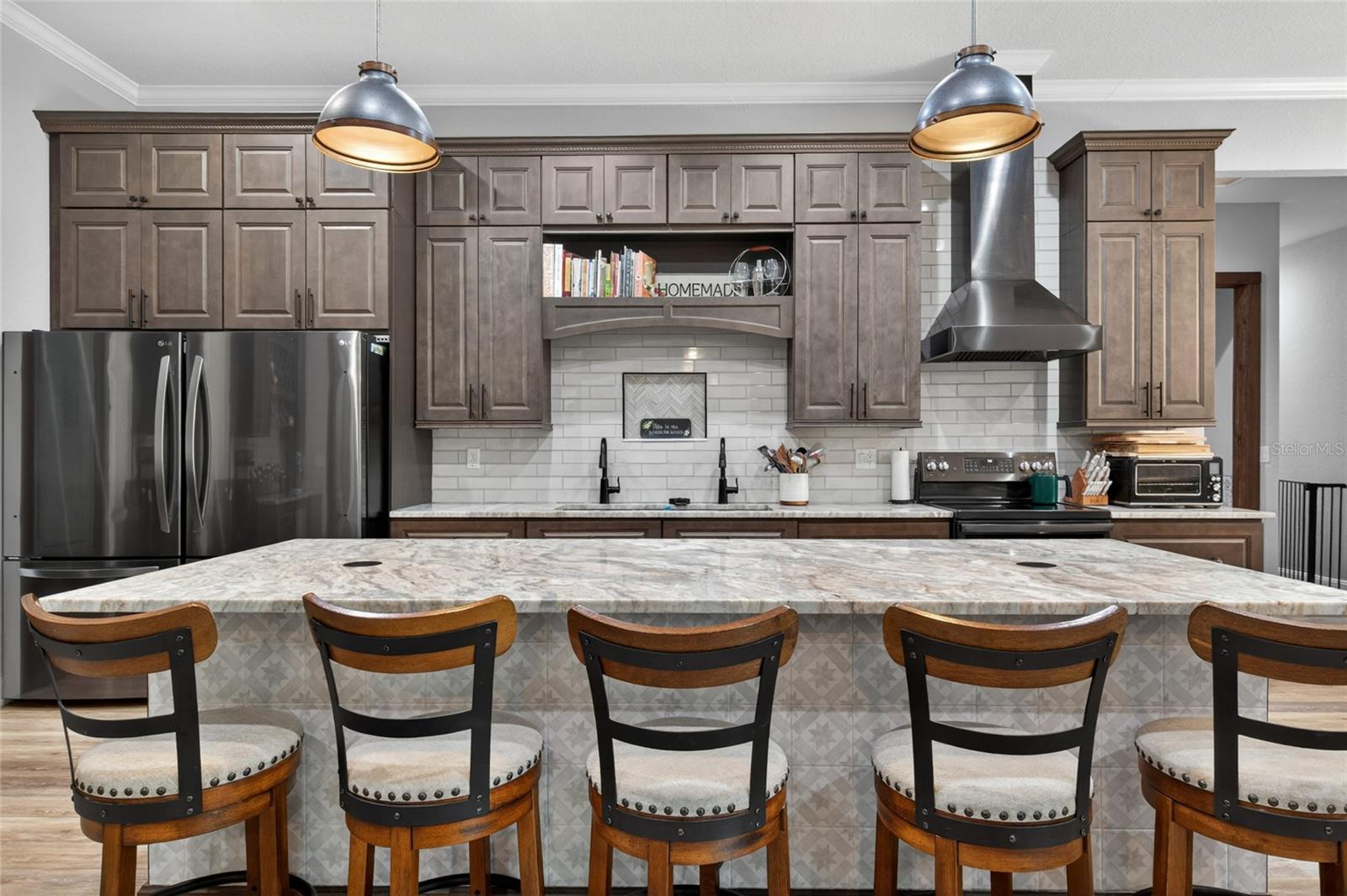 Image 4 of 68 For 2851 Bruton Road