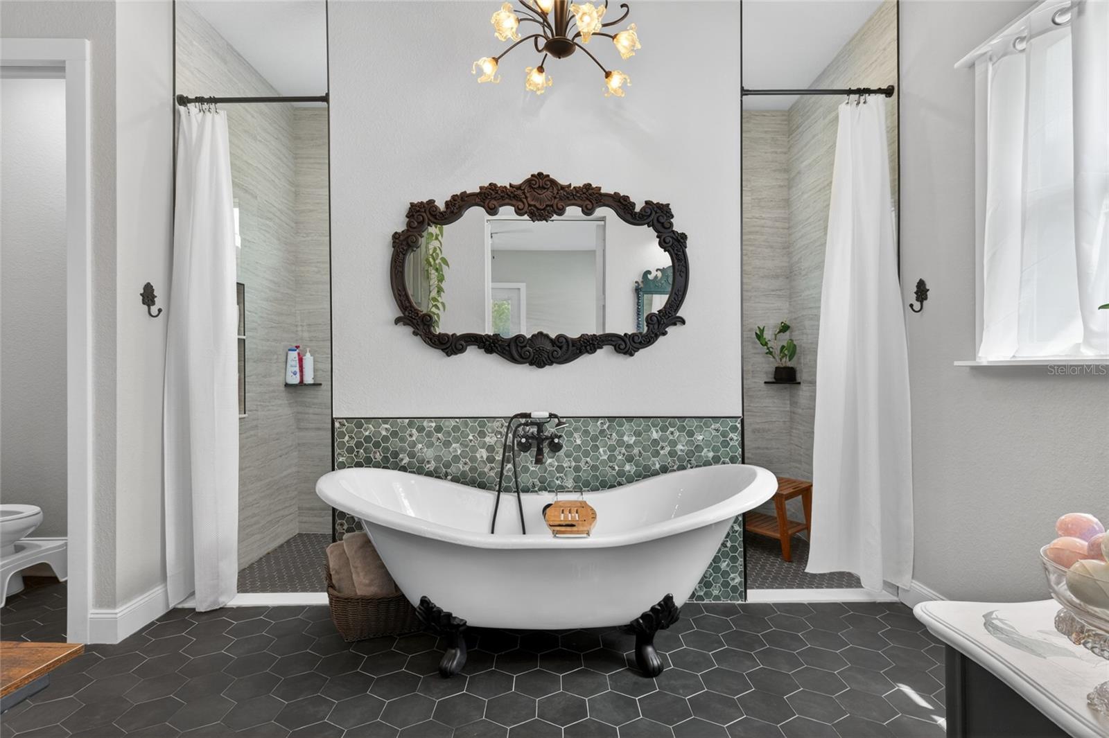 Image 41 of 68 For 2851 Bruton Road