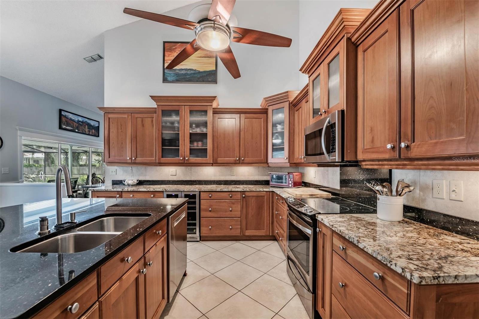 Image 18 of 45 For 2542 Mason Oaks Drive