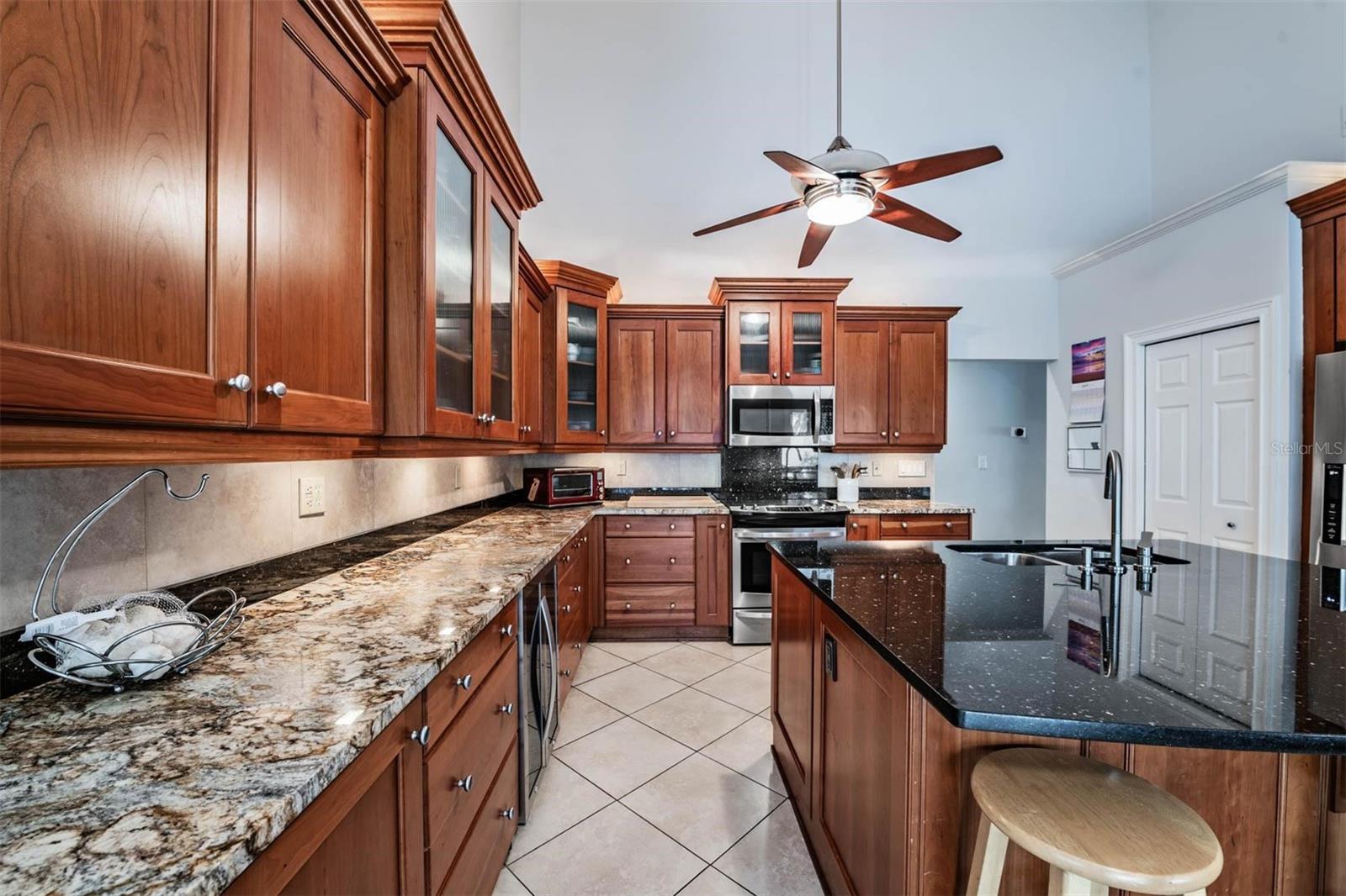 Image 19 of 45 For 2542 Mason Oaks Drive