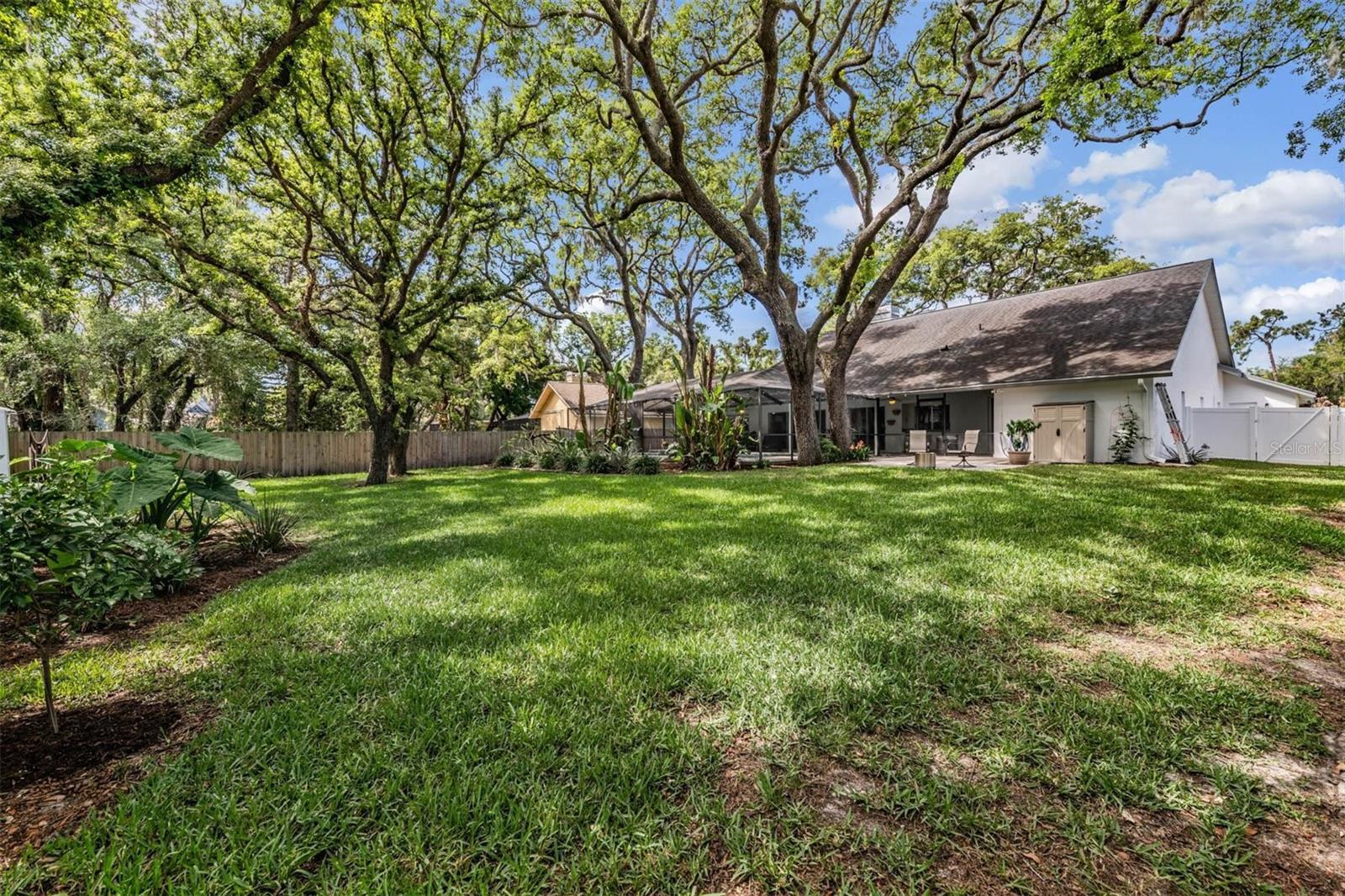 Image 5 of 45 For 2542 Mason Oaks Drive