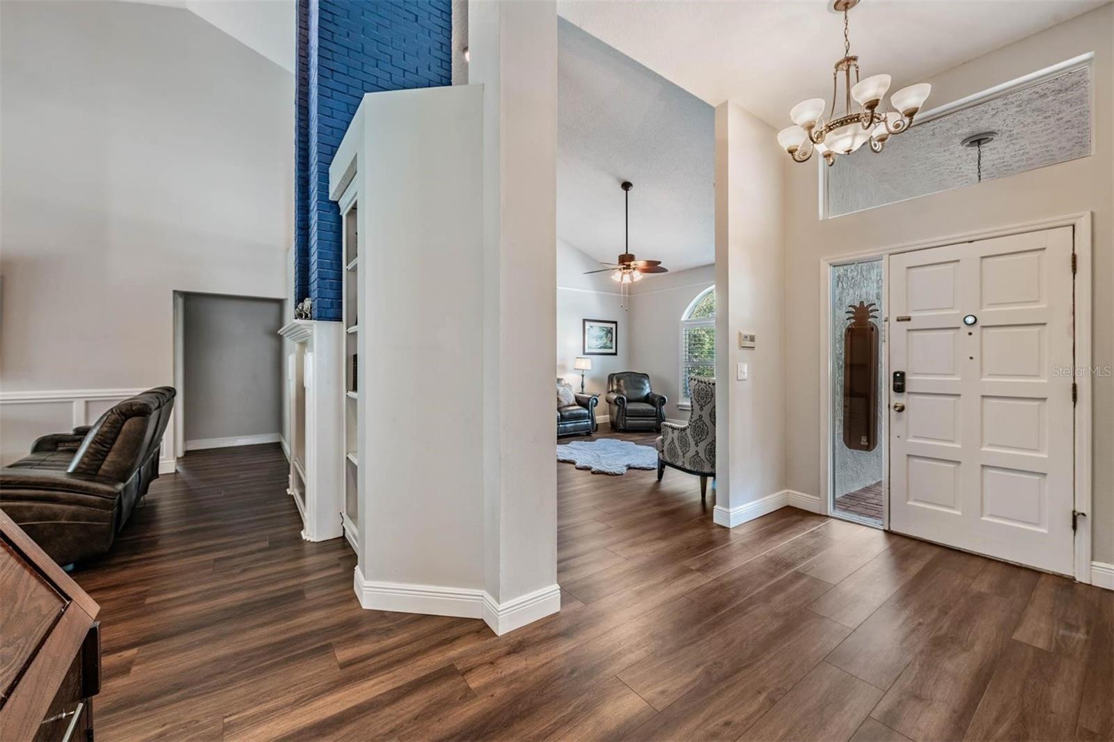 Image 7 of 45 For 2542 Mason Oaks Drive