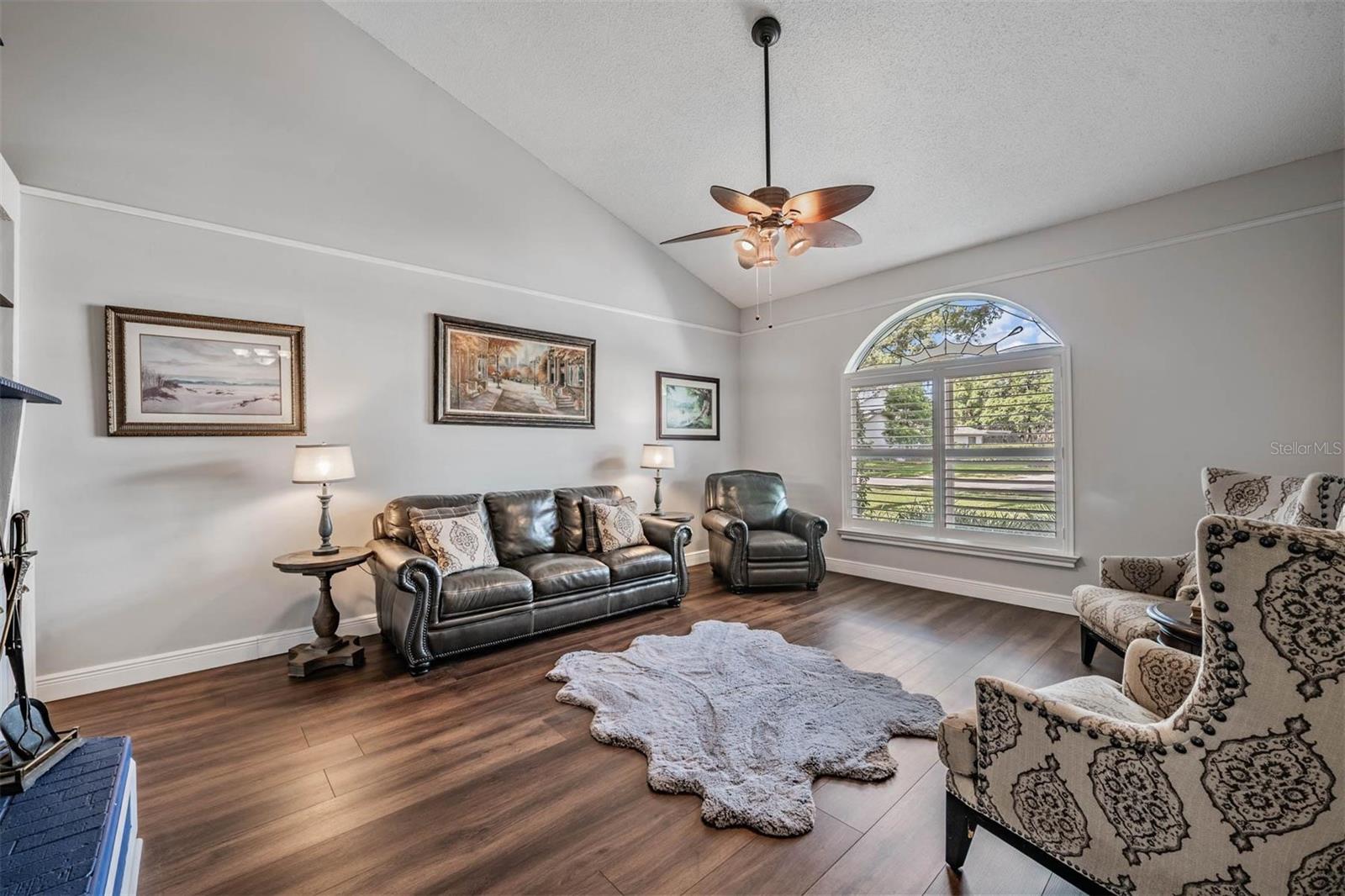 Image 8 of 45 For 2542 Mason Oaks Drive