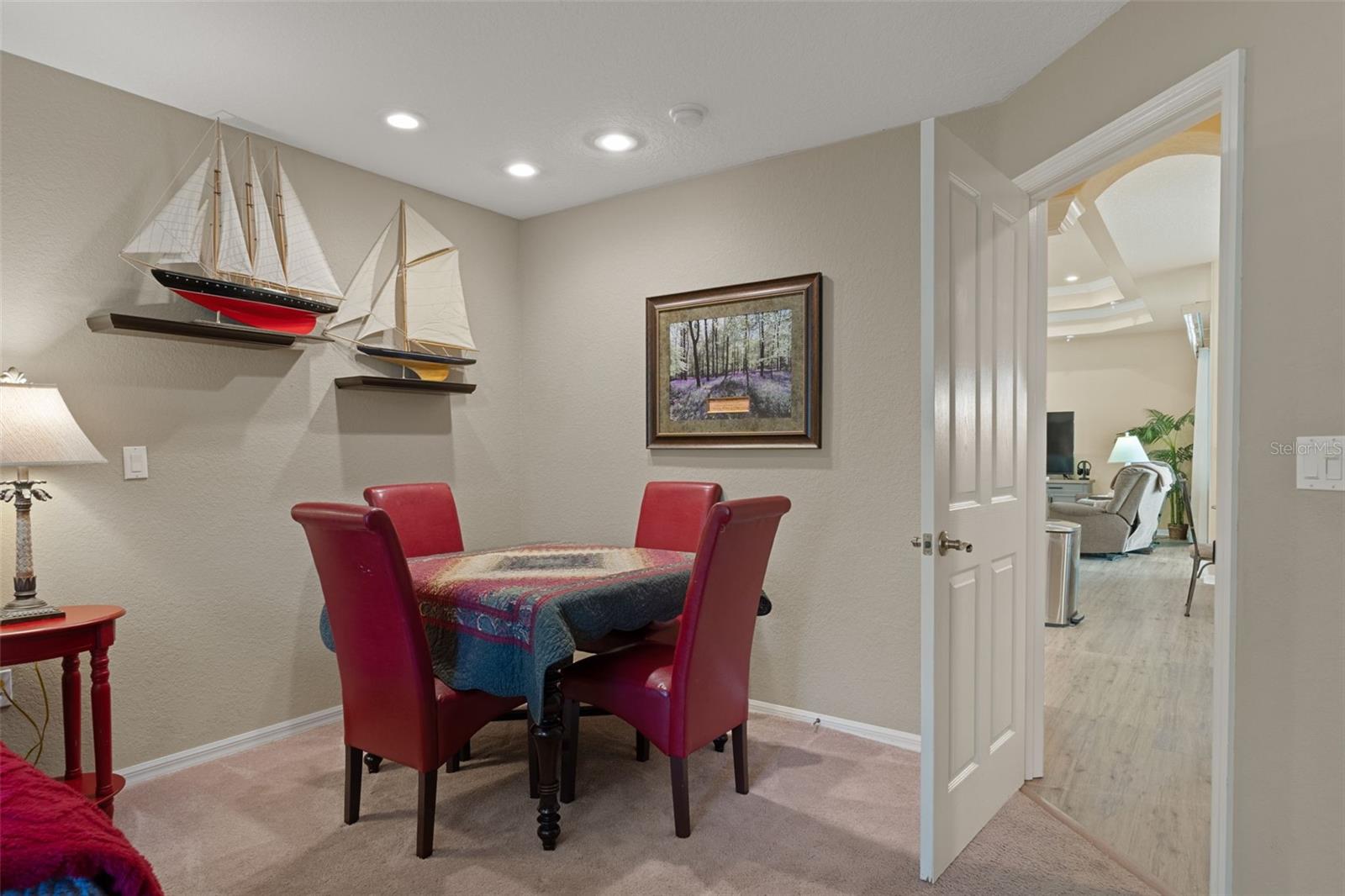 Image 40 of 75 For 102 Whitewood Street