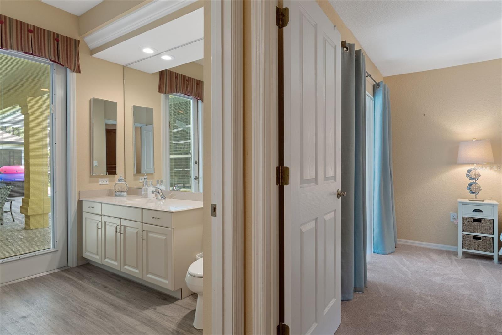 Image 41 of 75 For 102 Whitewood Street