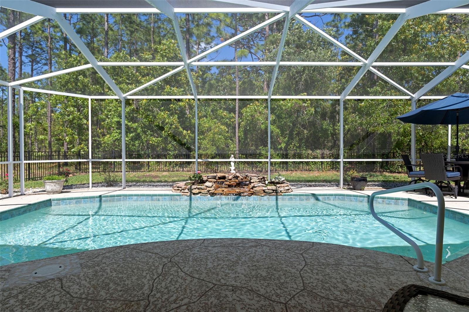 Image 56 of 75 For 102 Whitewood Street