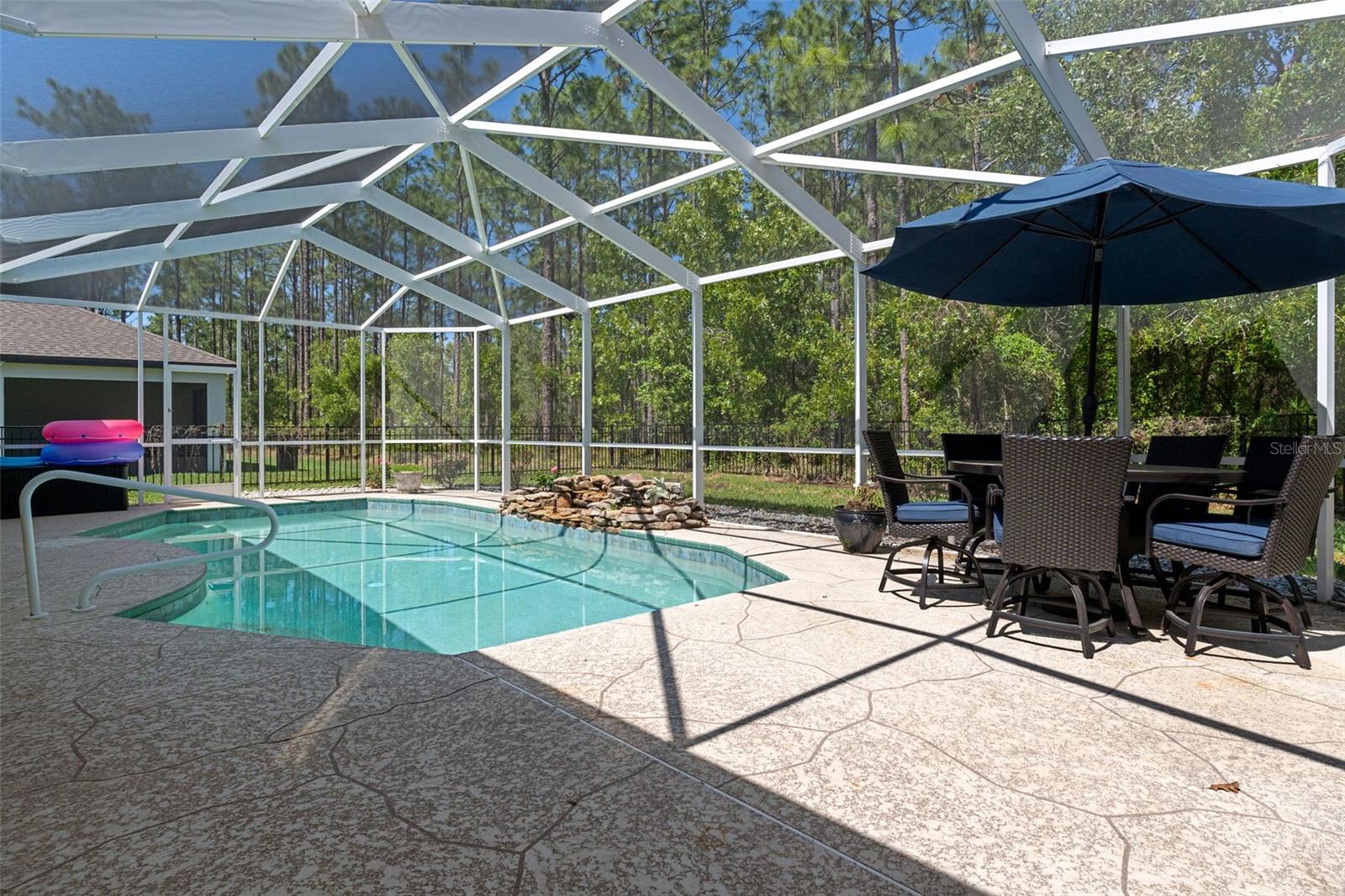 Image 58 of 75 For 102 Whitewood Street