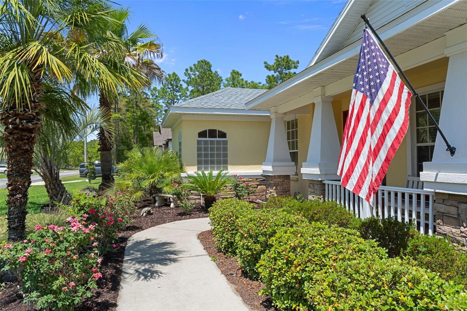 Image 6 of 75 For 102 Whitewood Street