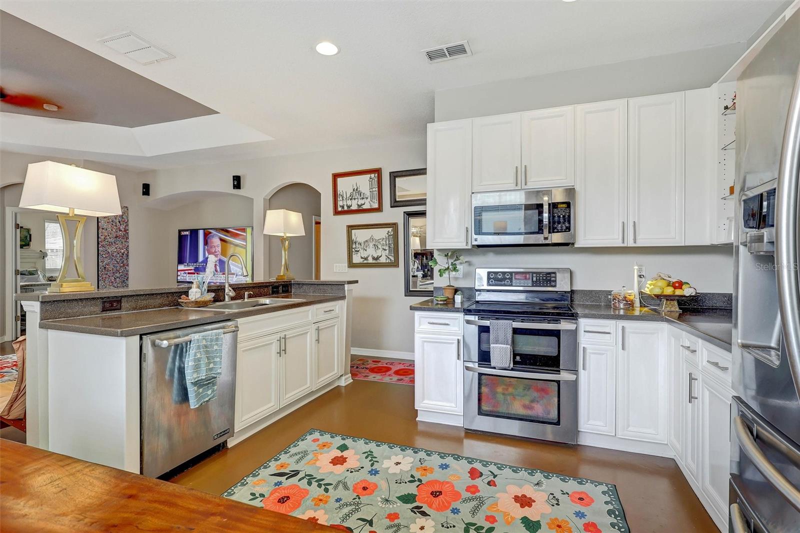 Image 10 of 43 For 14643 Michener Trail