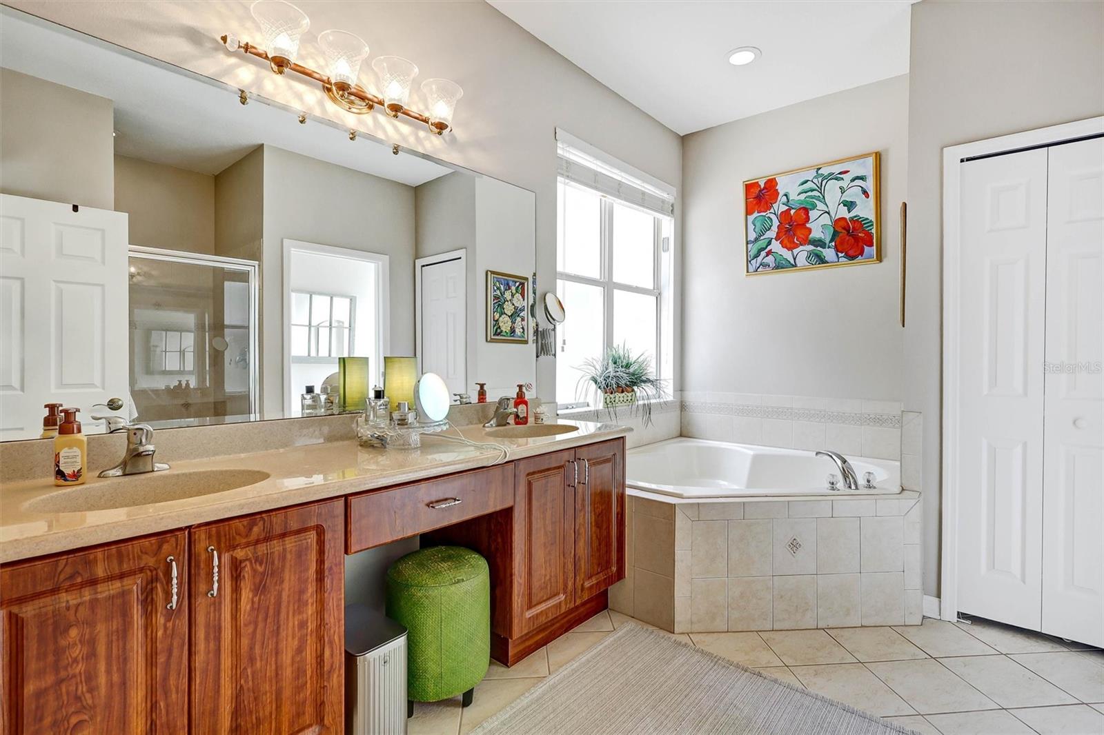 Image 26 of 43 For 14643 Michener Trail