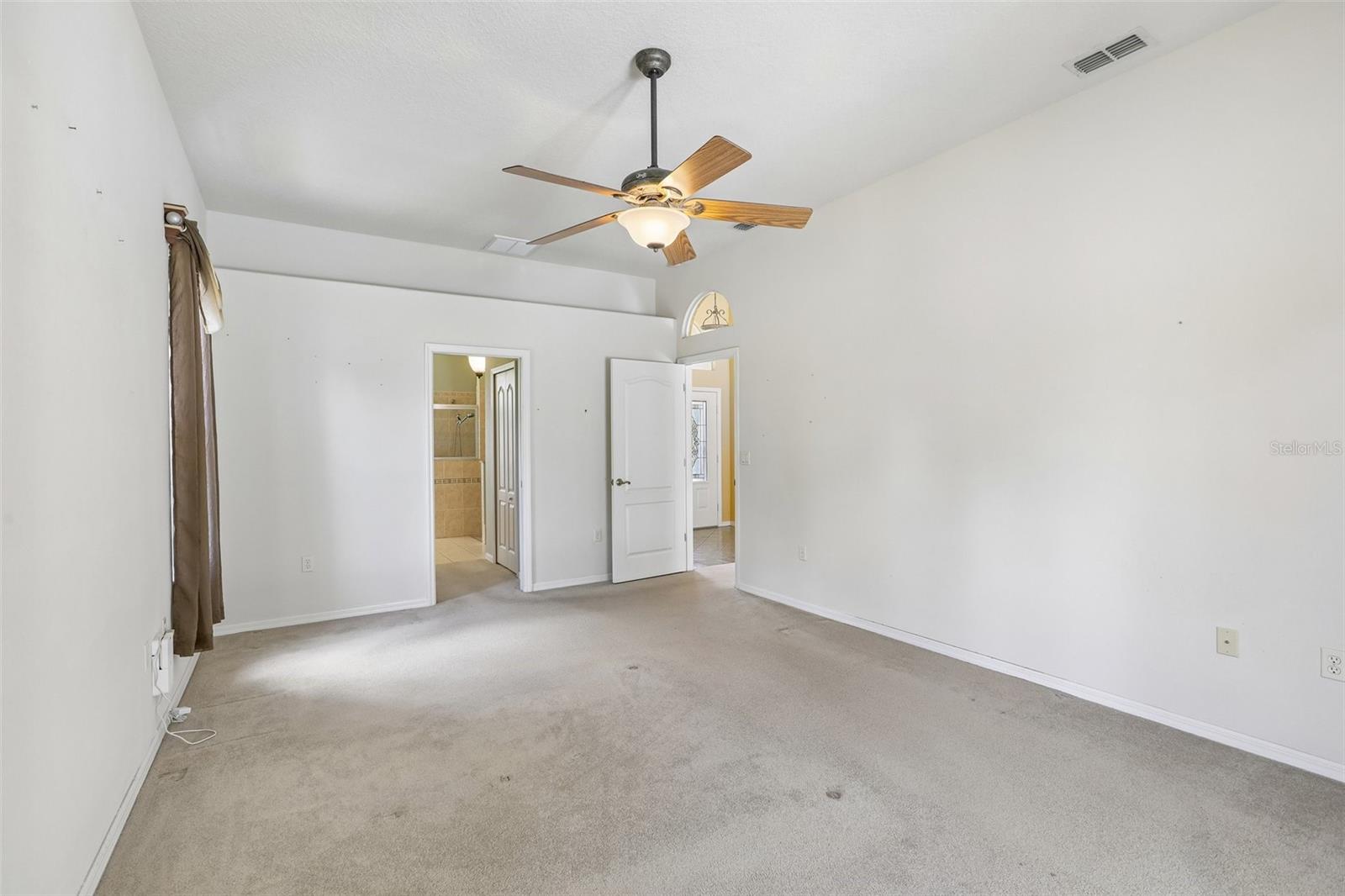 Image 17 of 63 For 13185 Cooper Road