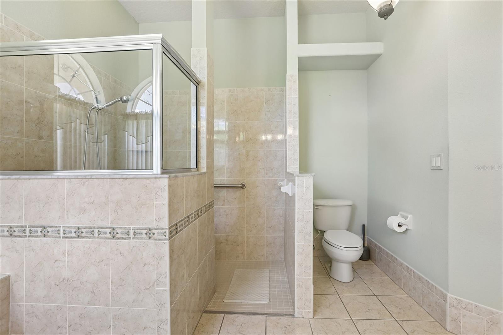 Image 19 of 63 For 13185 Cooper Road