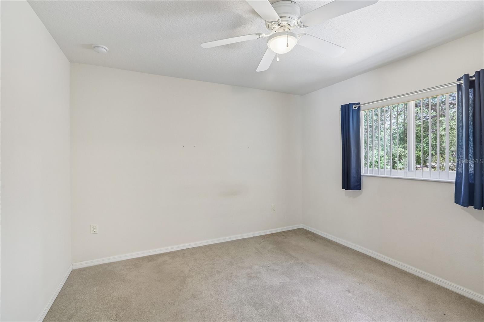 Image 22 of 63 For 13185 Cooper Road