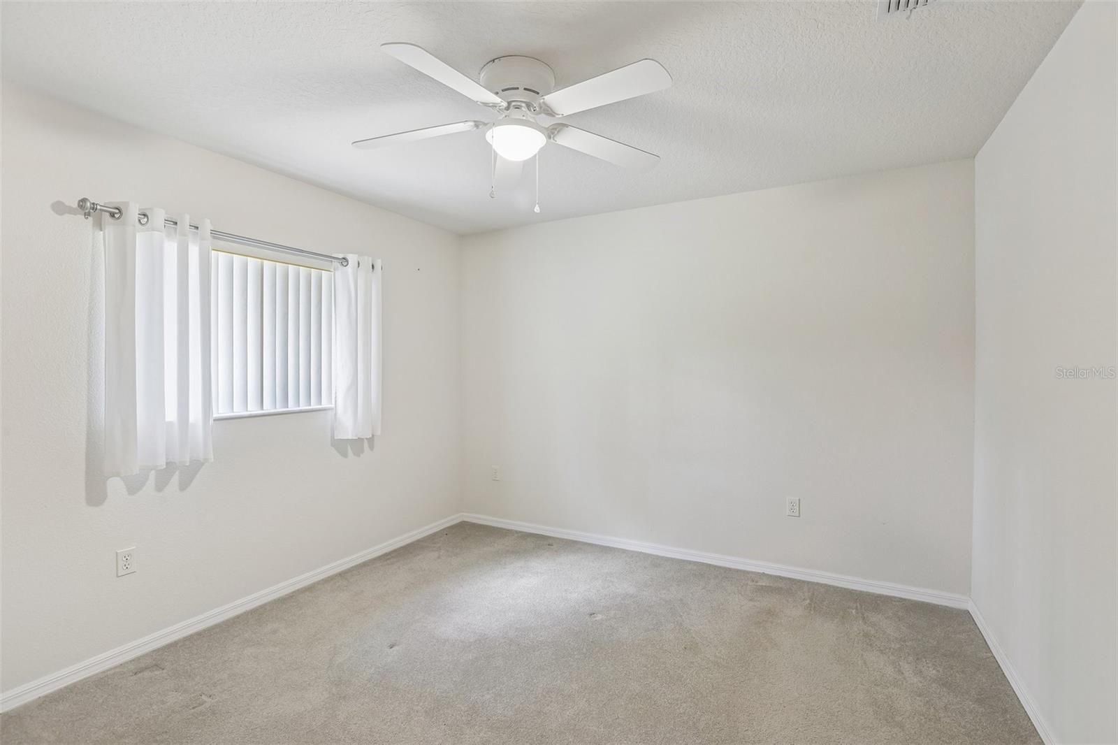 Image 25 of 63 For 13185 Cooper Road