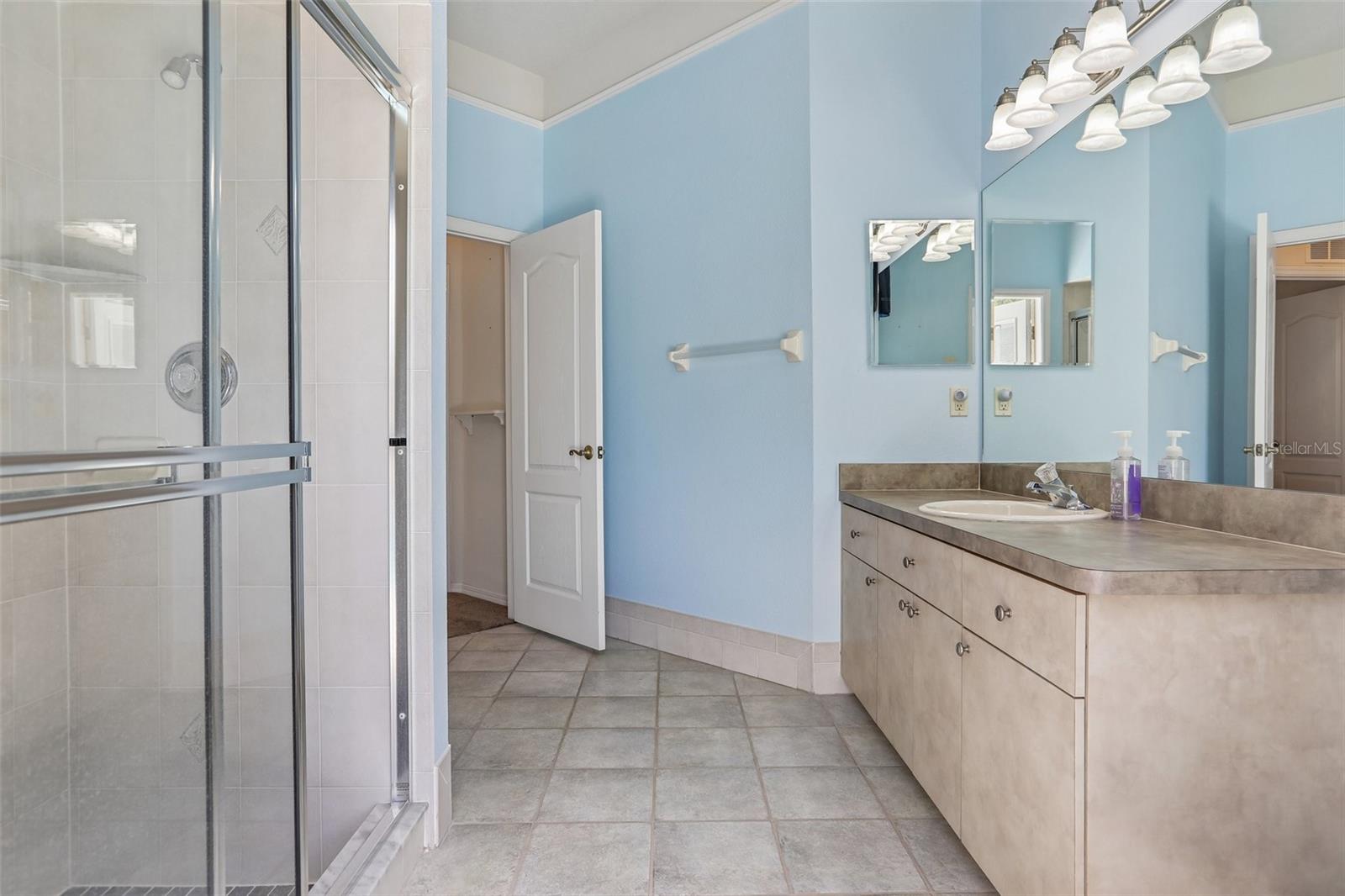 Image 30 of 63 For 13185 Cooper Road