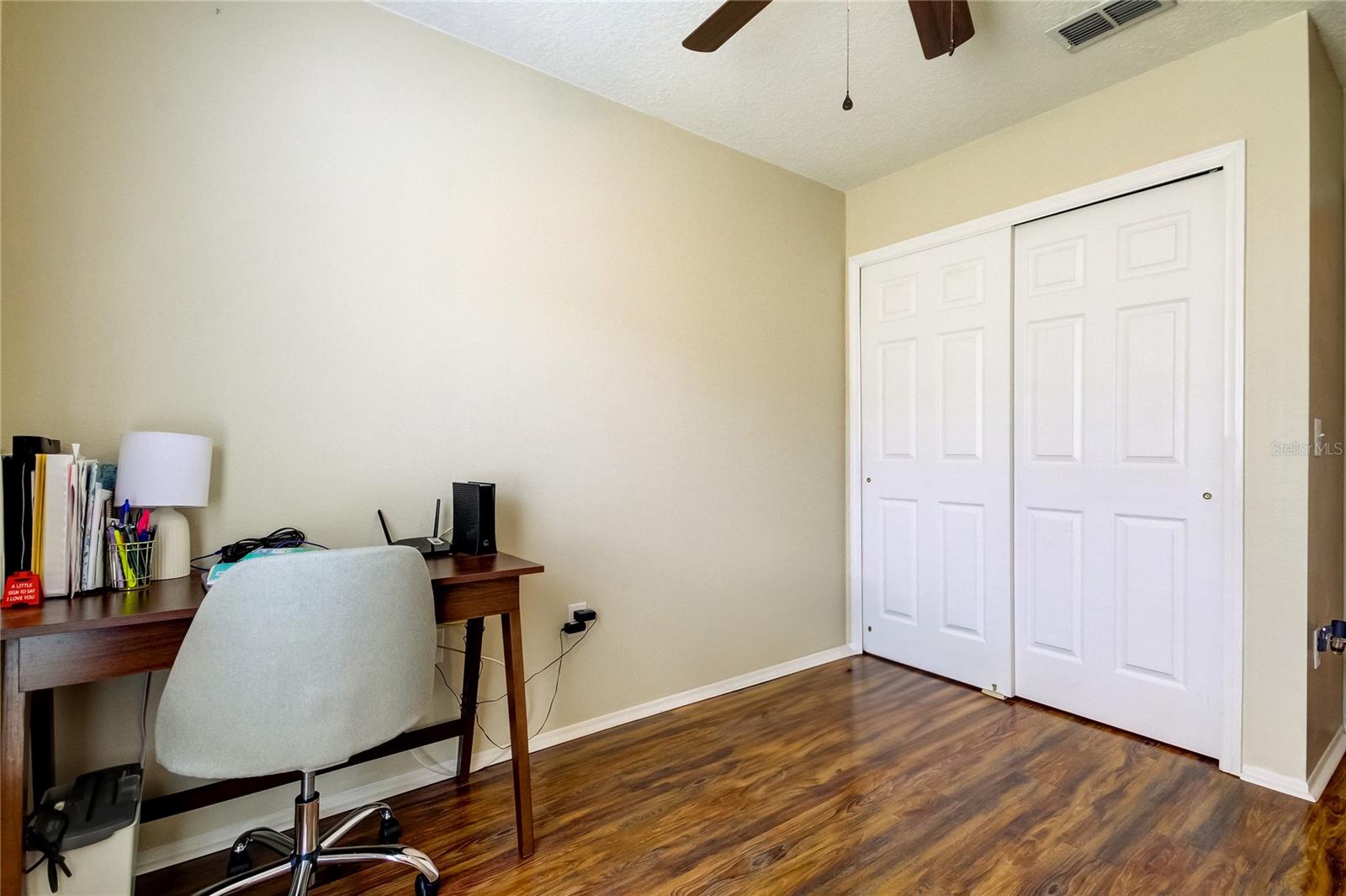 Image 9 of 17 For 7214 Desoto Street