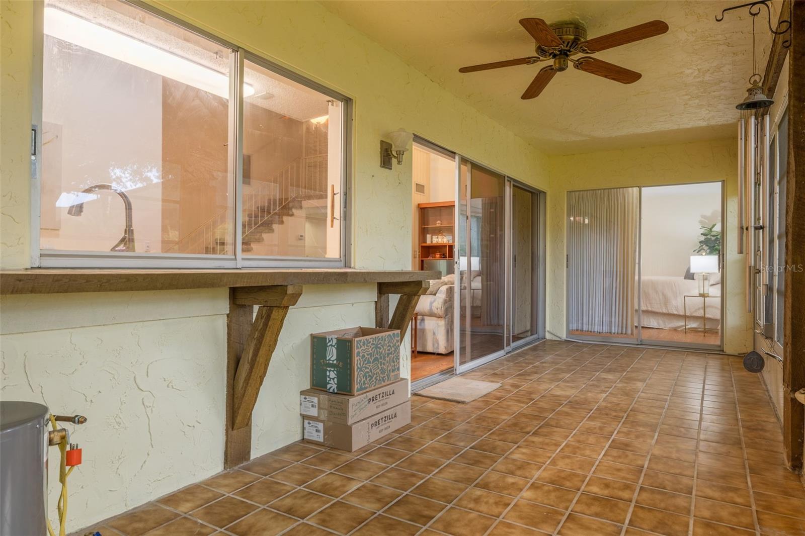 Image 10 of 34 For 2101 Sunset Point Road 1305