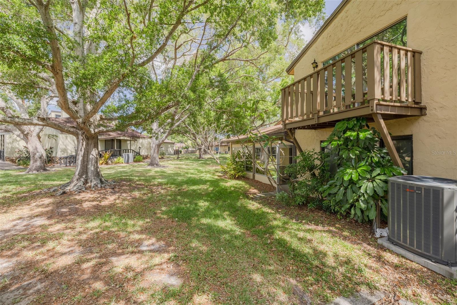 Image 30 of 34 For 2101 Sunset Point Road 1305