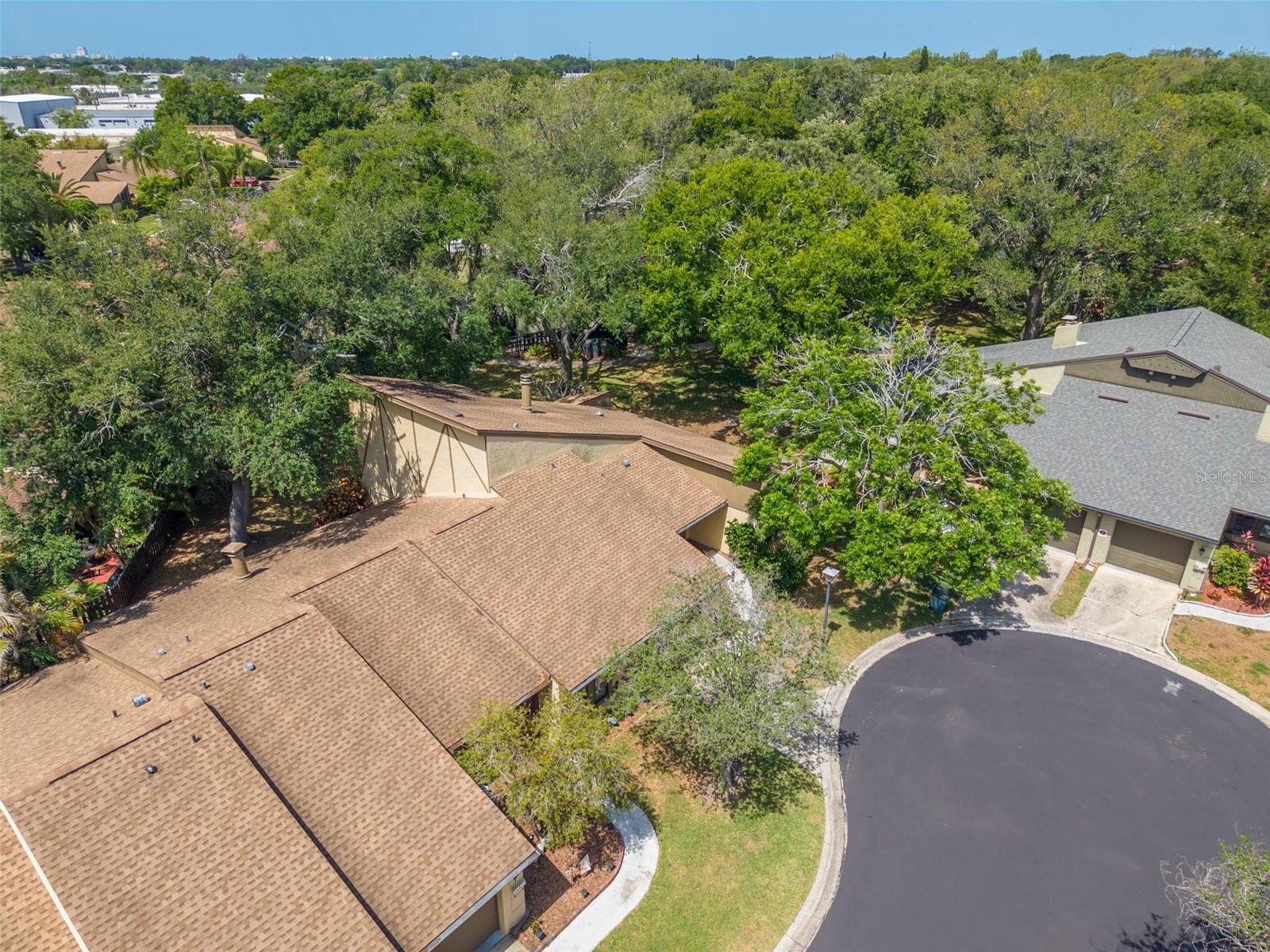 Image 31 of 34 For 2101 Sunset Point Road 1305