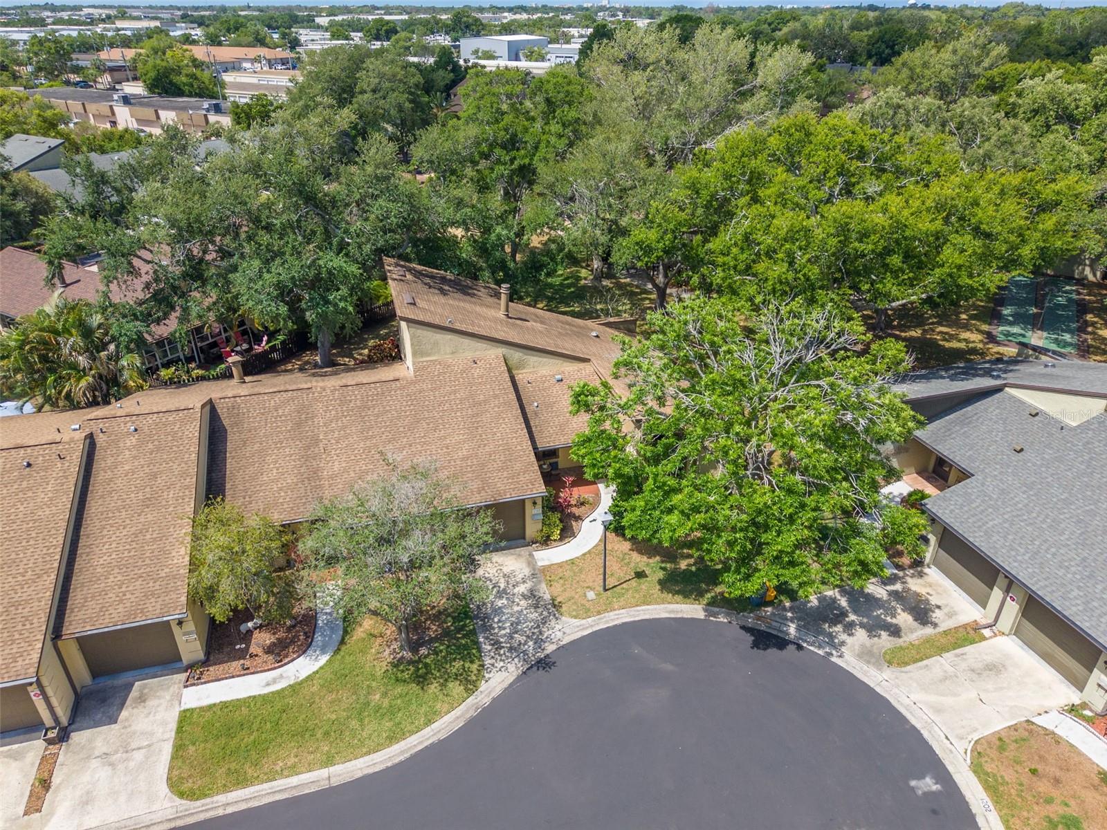 Image 33 of 34 For 2101 Sunset Point Road 1305