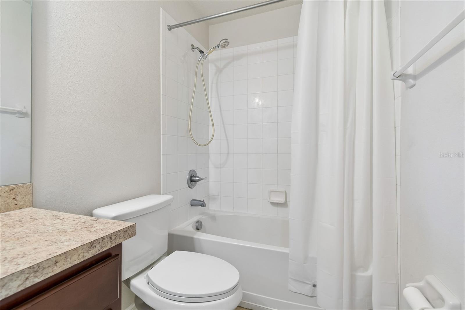 Image 30 of 57 For 11926 Grand Kempston Drive