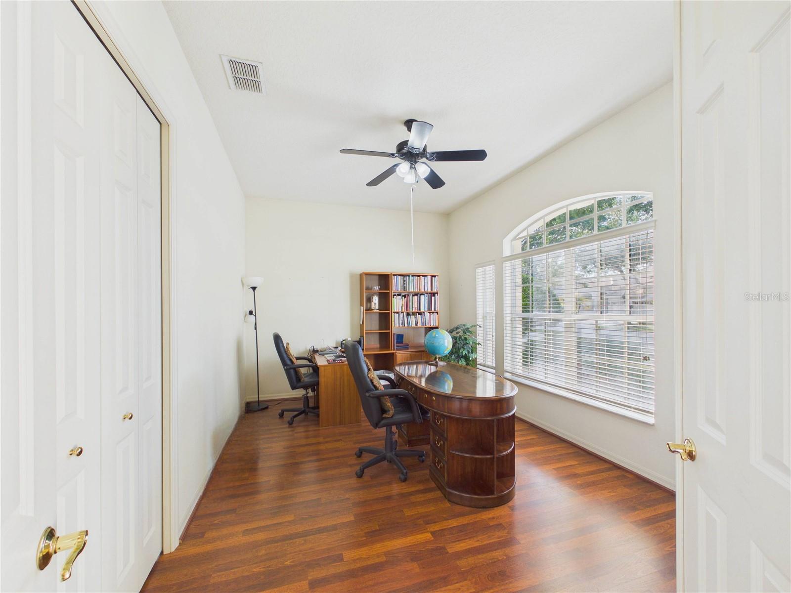 Image 15 of 91 For 10207 Estuary Drive