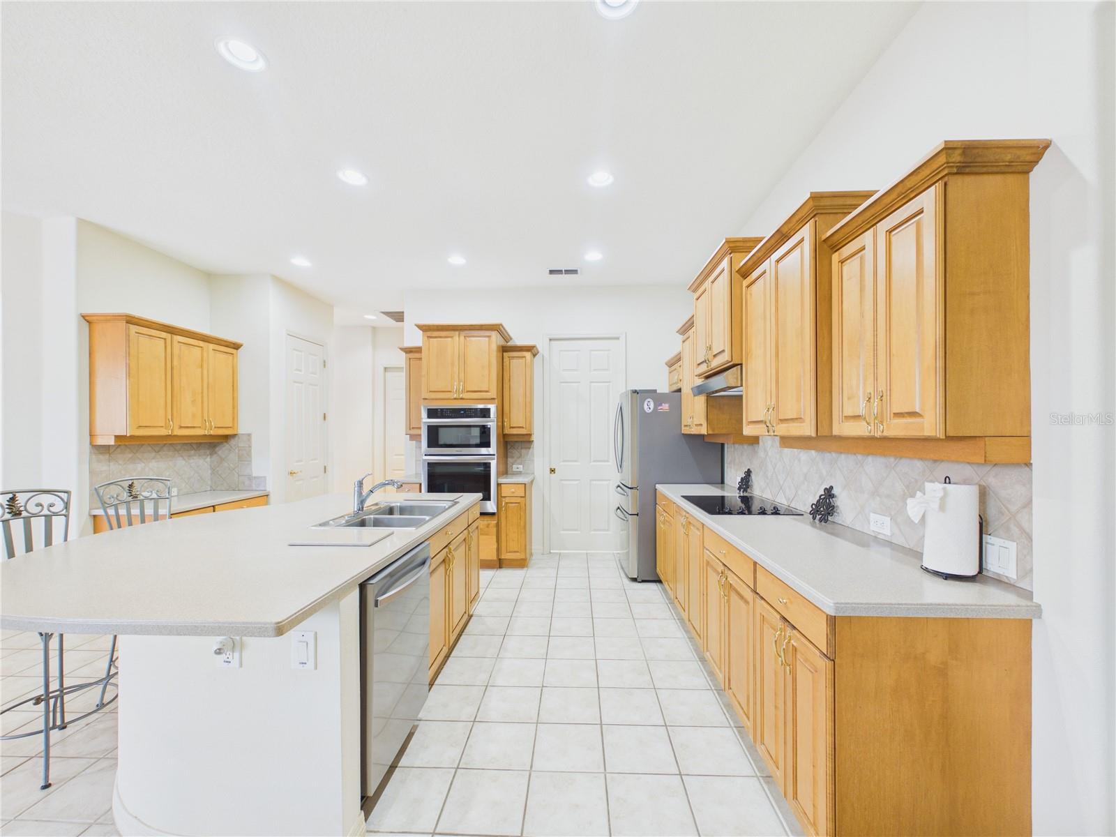 Image 30 of 91 For 10207 Estuary Drive