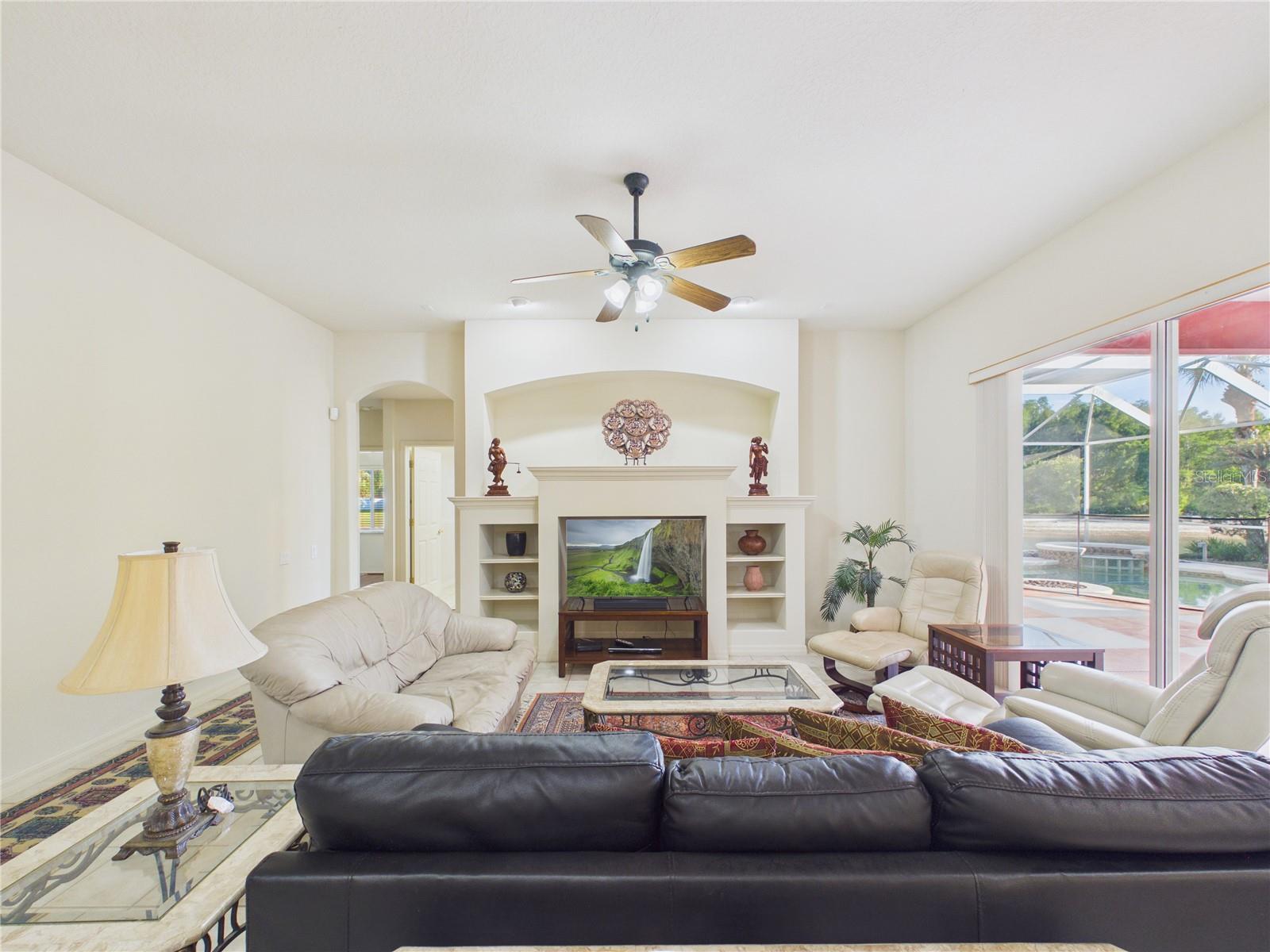 Image 32 of 91 For 10207 Estuary Drive