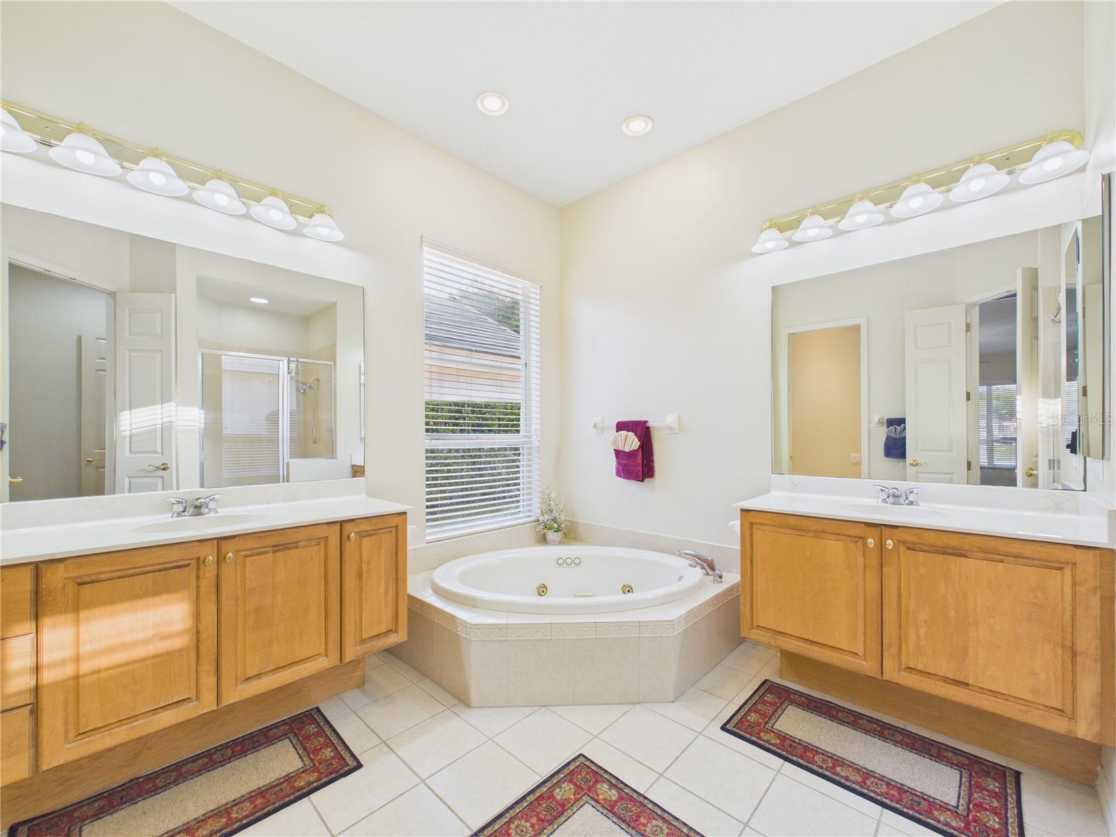 Image 40 of 91 For 10207 Estuary Drive