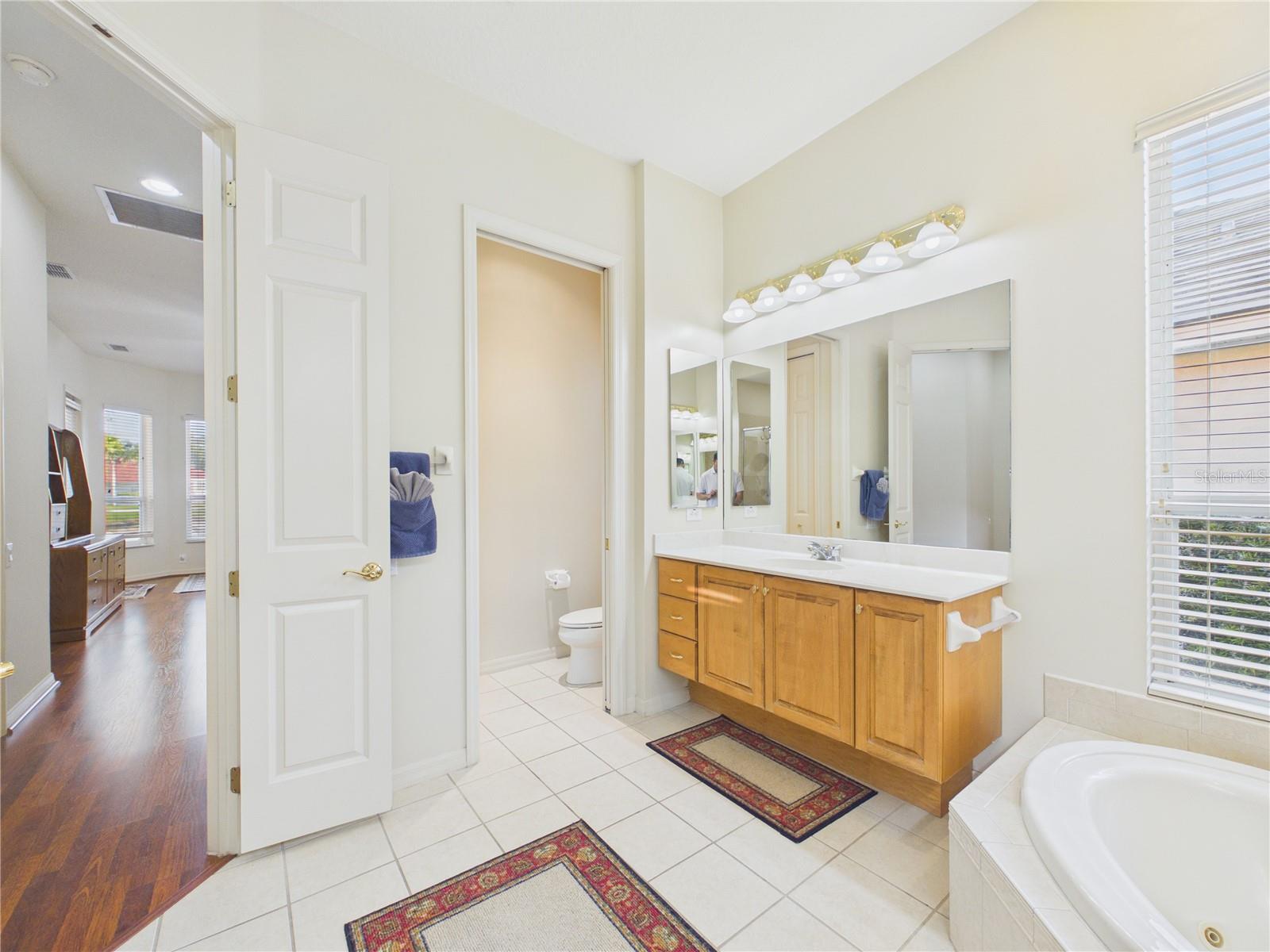 Image 42 of 91 For 10207 Estuary Drive