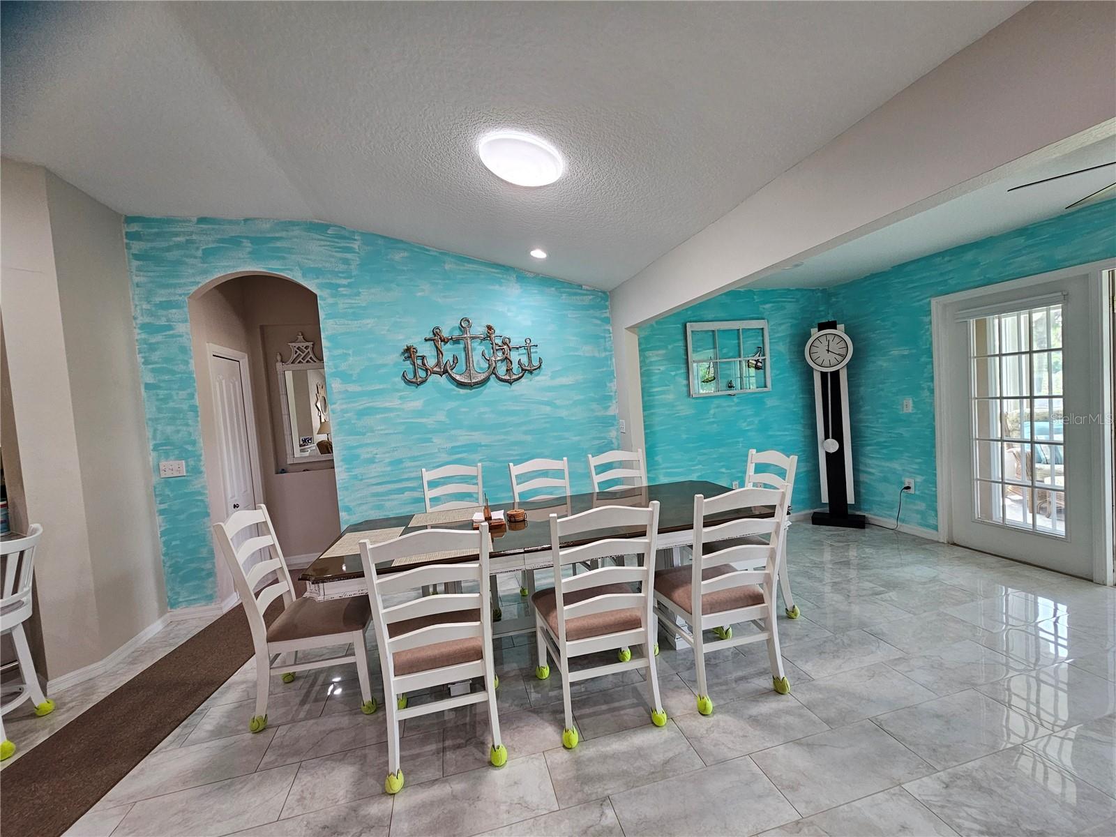 Image 14 of 56 For 2038 Grantham Greens Drive 2038