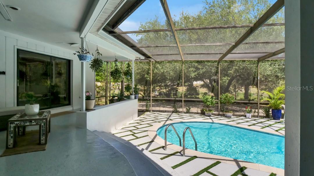 Image 15 of 57 For 1307 Normandy Circle